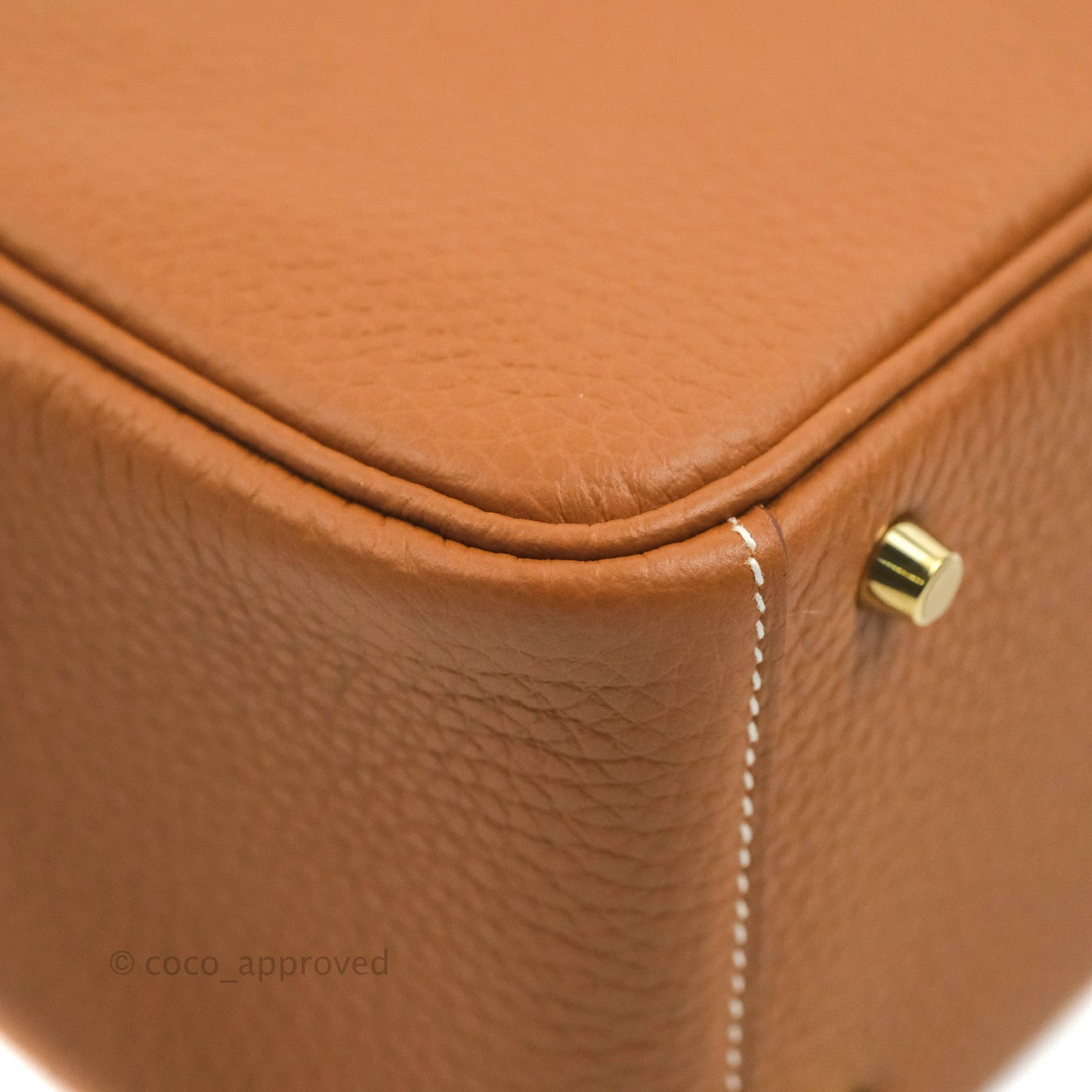 Hermès Mini Lindy 20 Gold Clemence Gold Hardware