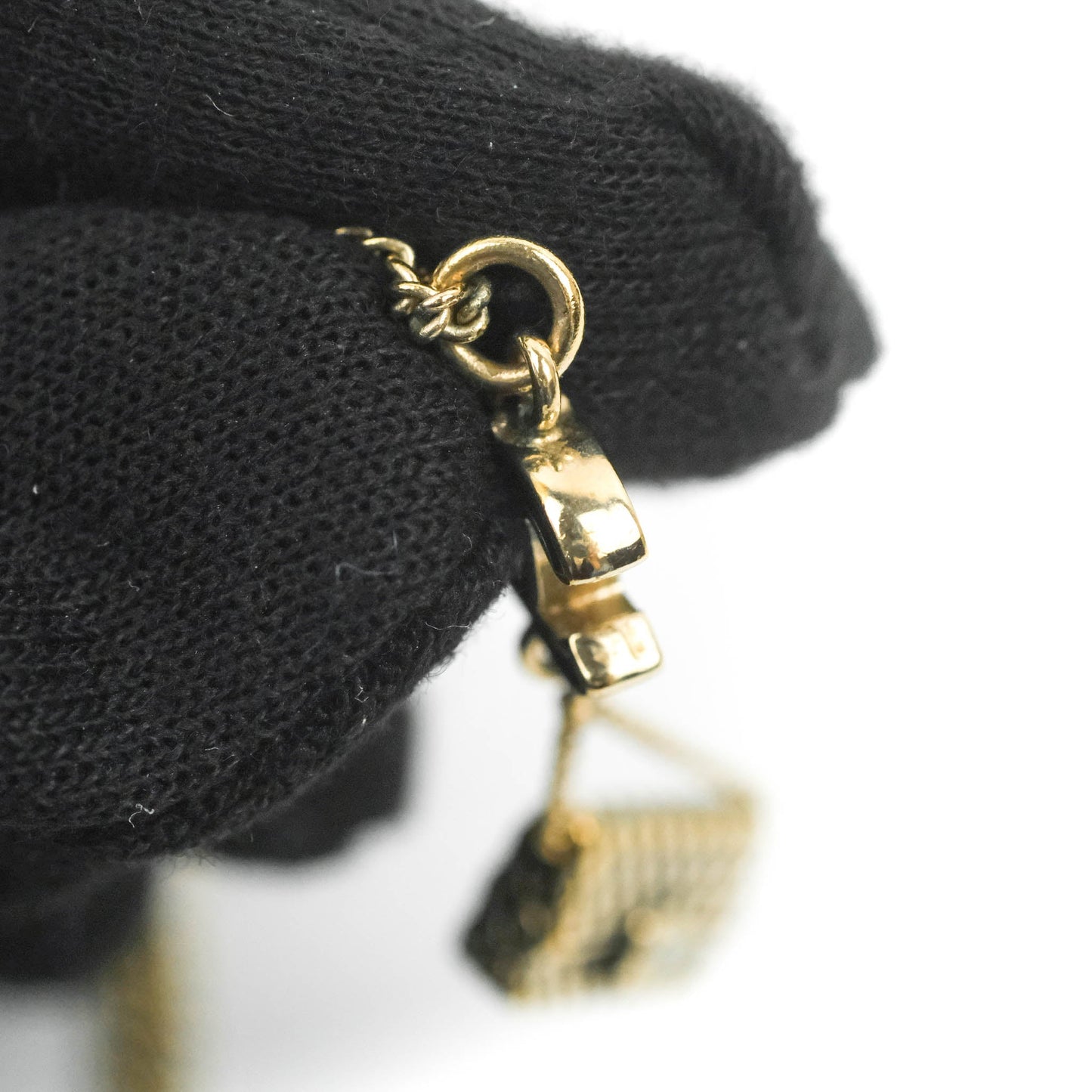 Chanel CC Black Enamel Flap Bag Charm Pendant Necklace Gold Tone 07P