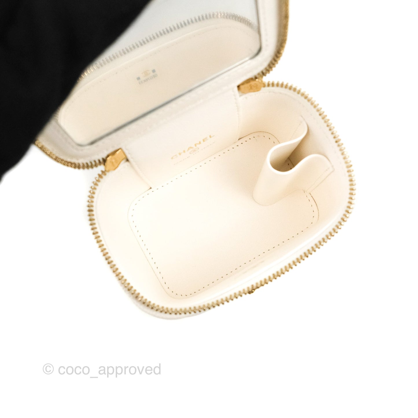 Chanel Quilted Heart Crush Mini Vanity With Chain White Caviar Aged Gold Hardware