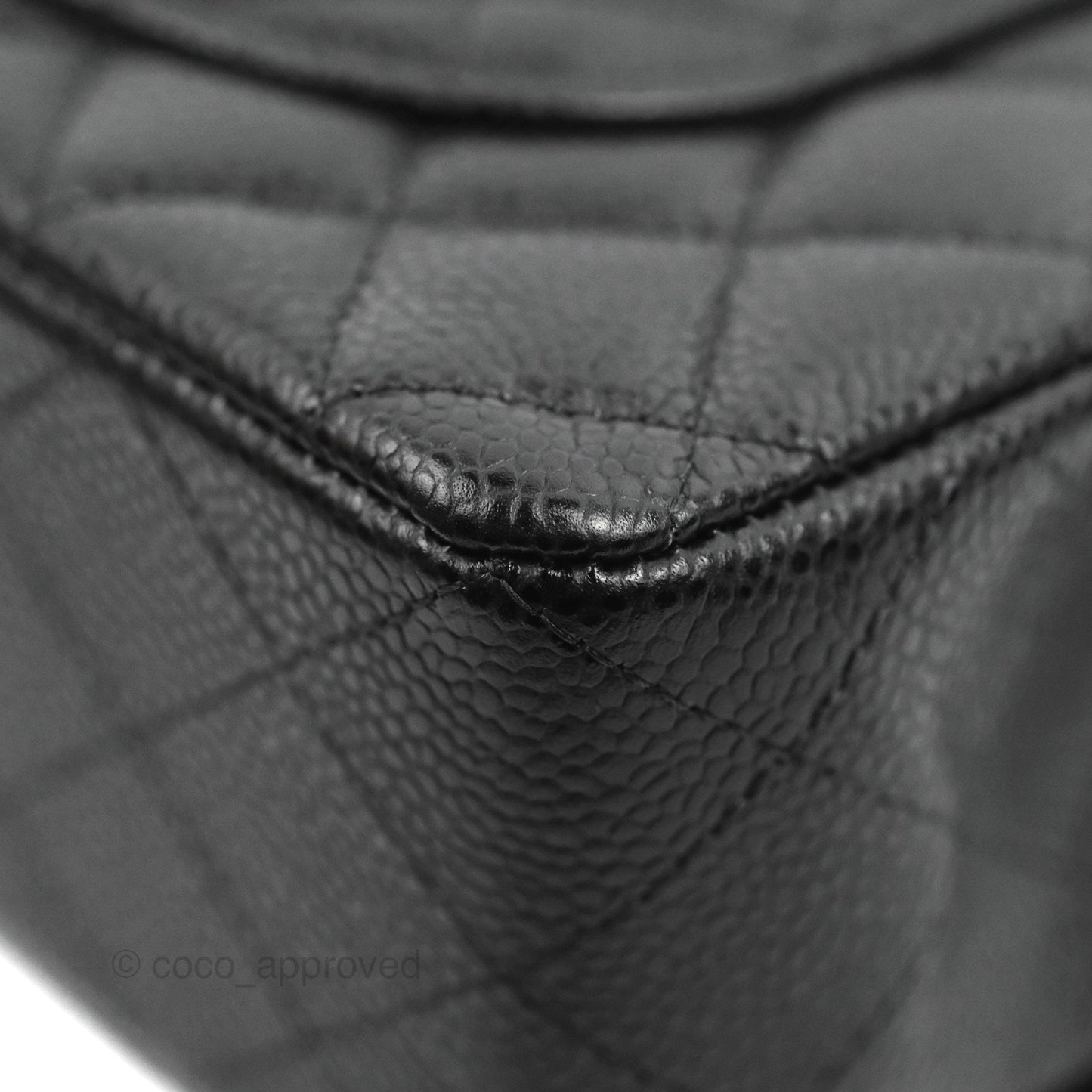 Chanel S/M Small Classic Quilted Flap Black Caviar Gold Hardware