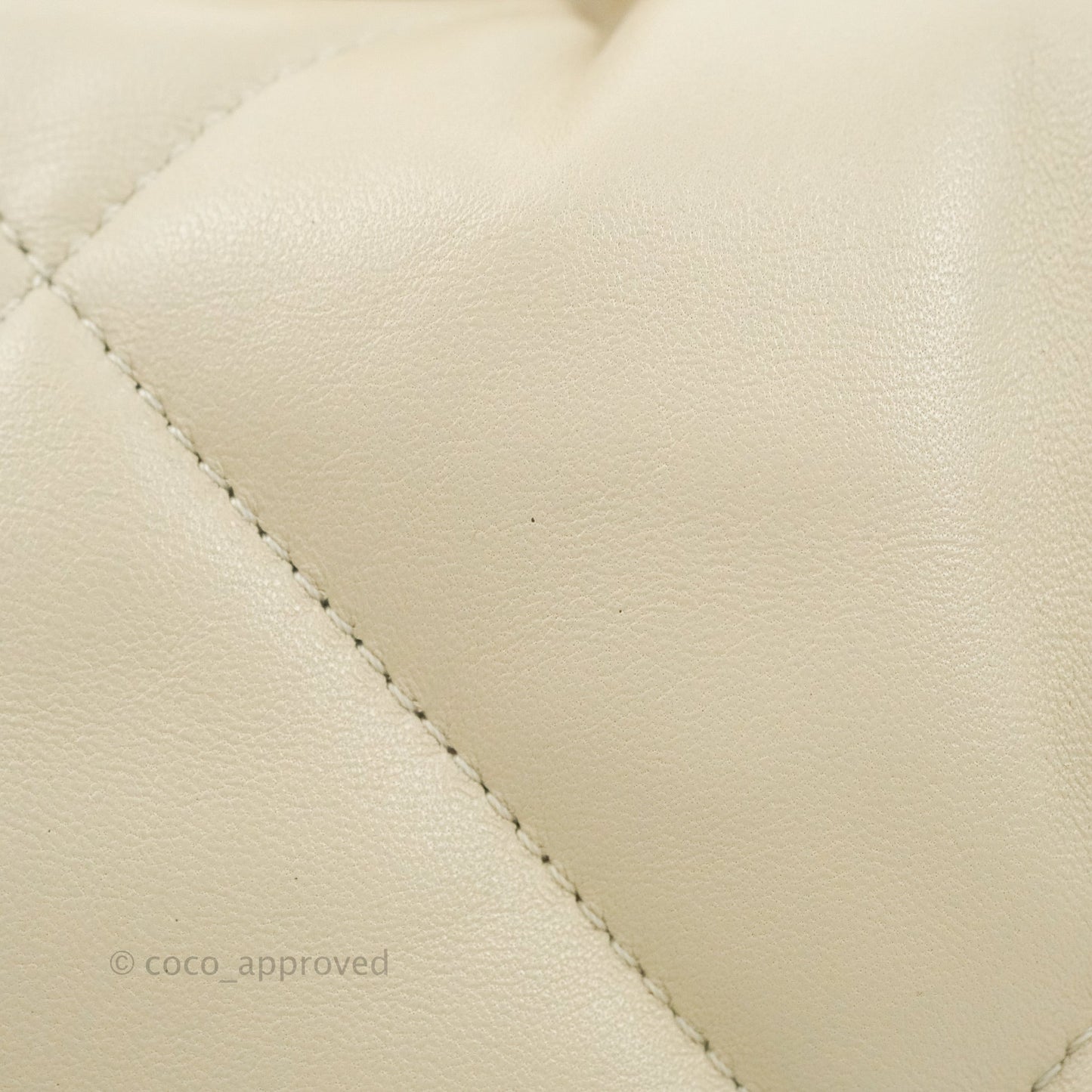 Chanel 19 Medium Ivory Mixed Hardware