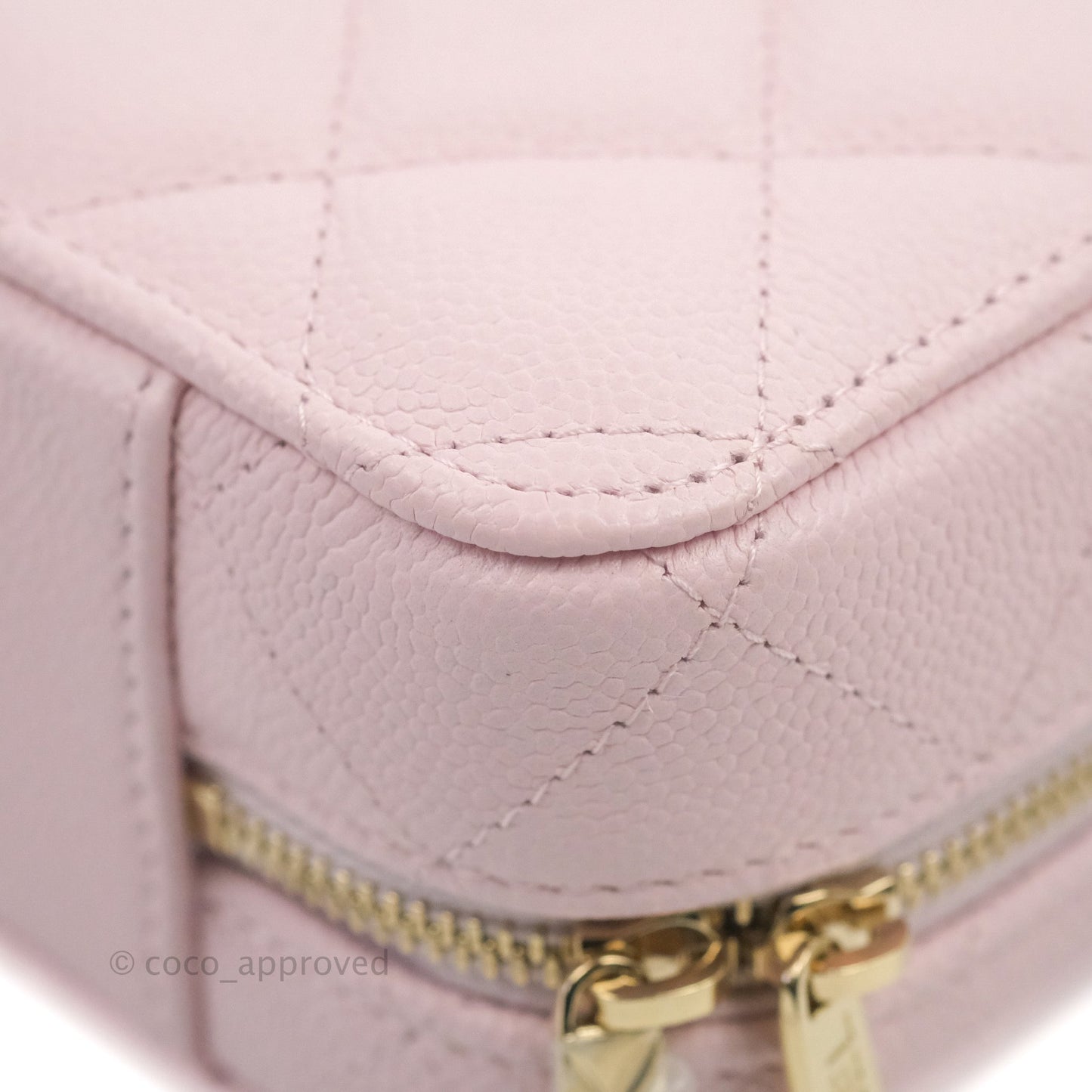 Chanel Quilted Top Handle Vanity Case Caviar Light Pink Gold Hardware