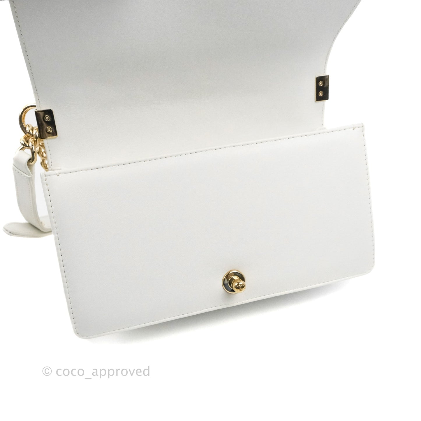 Chanel Quilted Medium Boy White Calfskin Gold Hardware