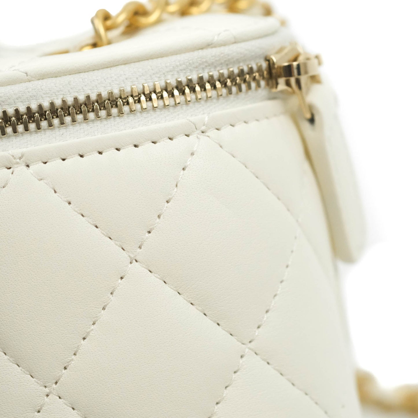 Chanel Mini Pearl Crush Vanity With Chain White Lambskin Aged Gold Hardware
