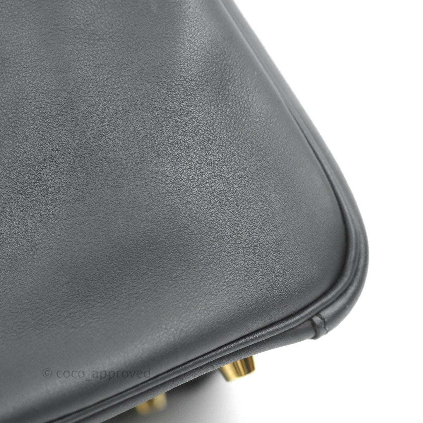 Hermès Lindy 26 Navy Swift Gold Hardware Special Edition