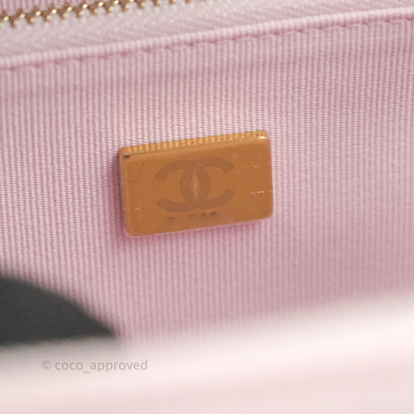 Chanel Quilted Top Handle Vanity Case Caviar Light Pink Gold Hardware