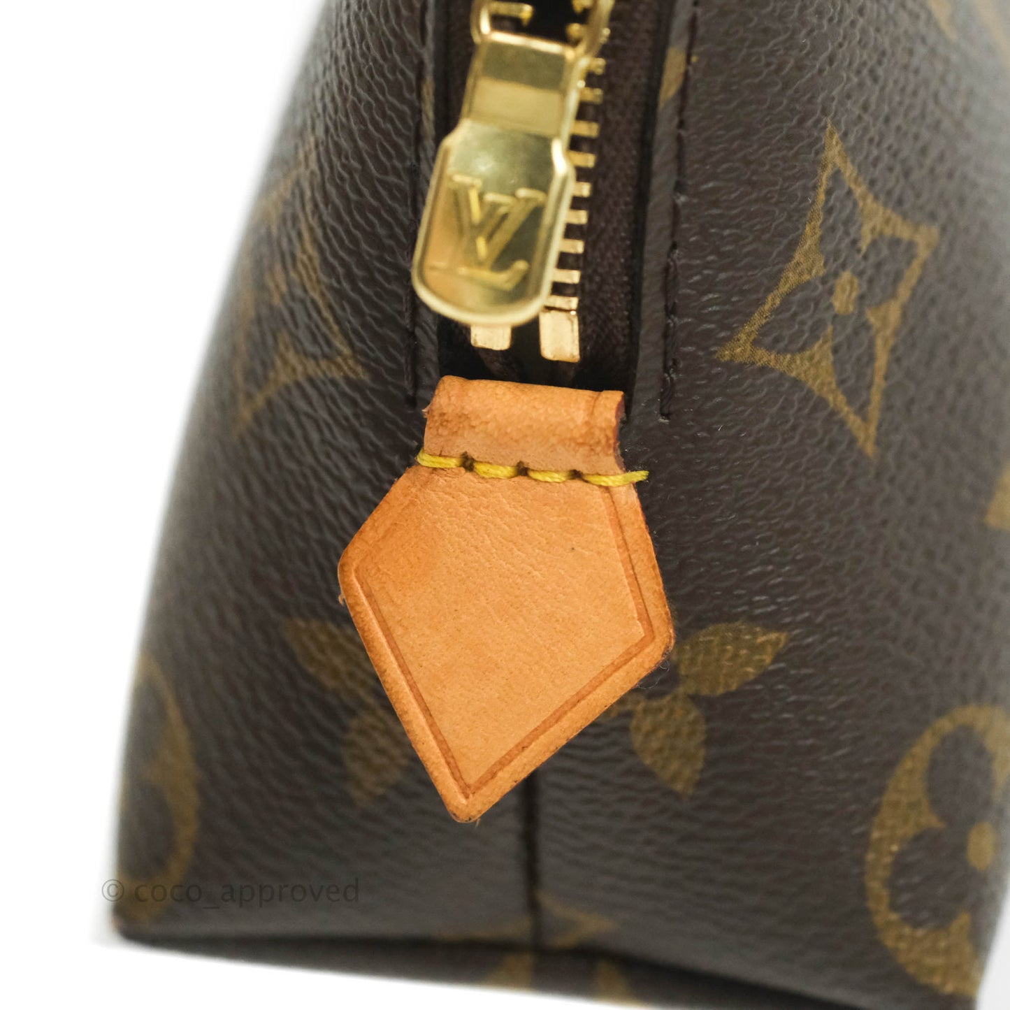 Louis Vuitton Cosmetic Pouch Monogram Canvas