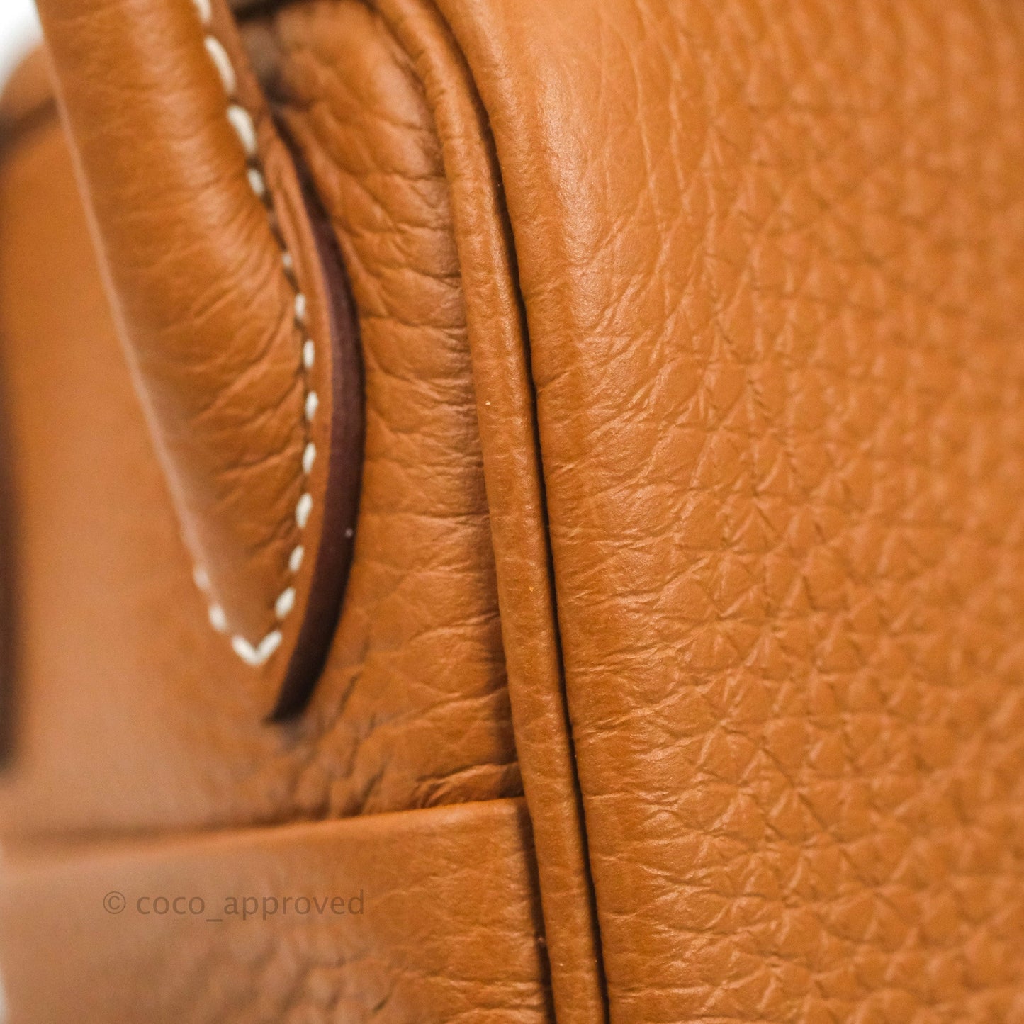 Hermès Mini Lindy 20 Gold Clemence Gold Hardware
