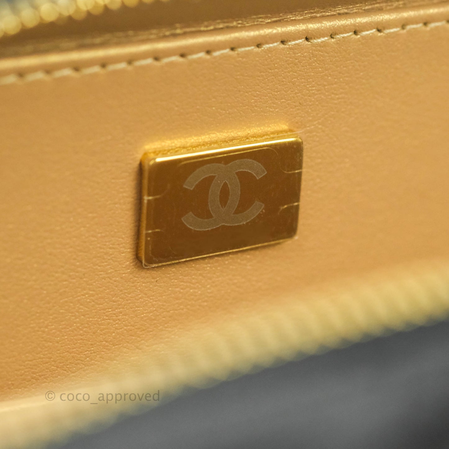 Chanel Quilted Golden Plate Vanity Case Black Lambskin Gold Hardware