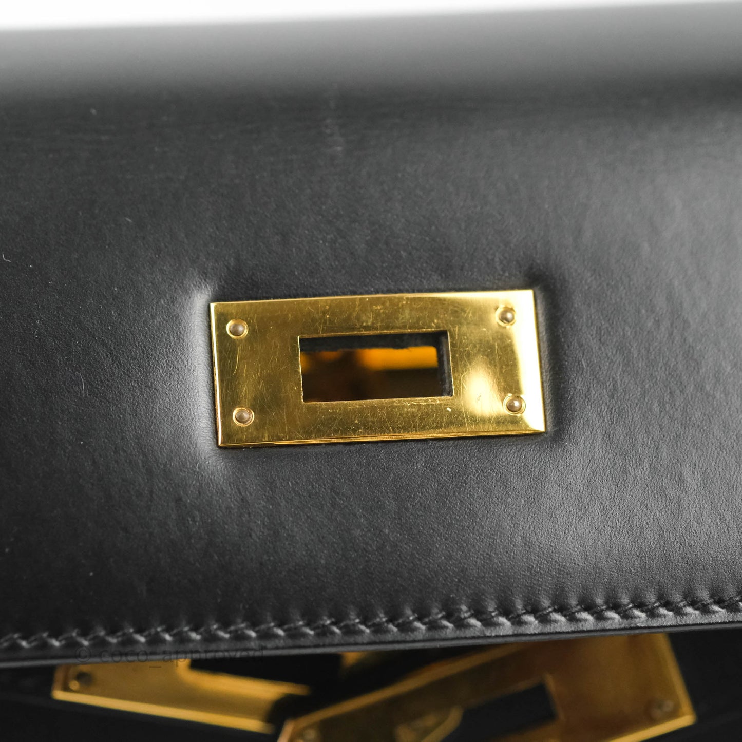 Hermès Kelly 28 Vintage Sellier Black Box Leather Gold Hardware