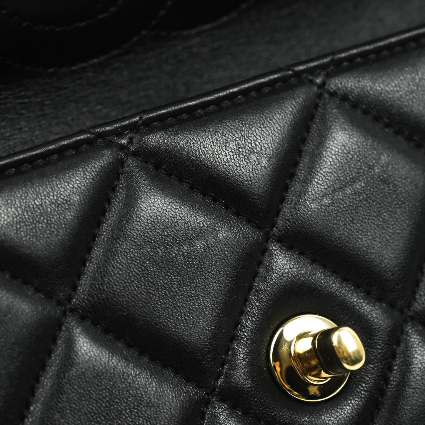 Chanel Trendy CC Flap Bag Black Lambskin Gold Hardware