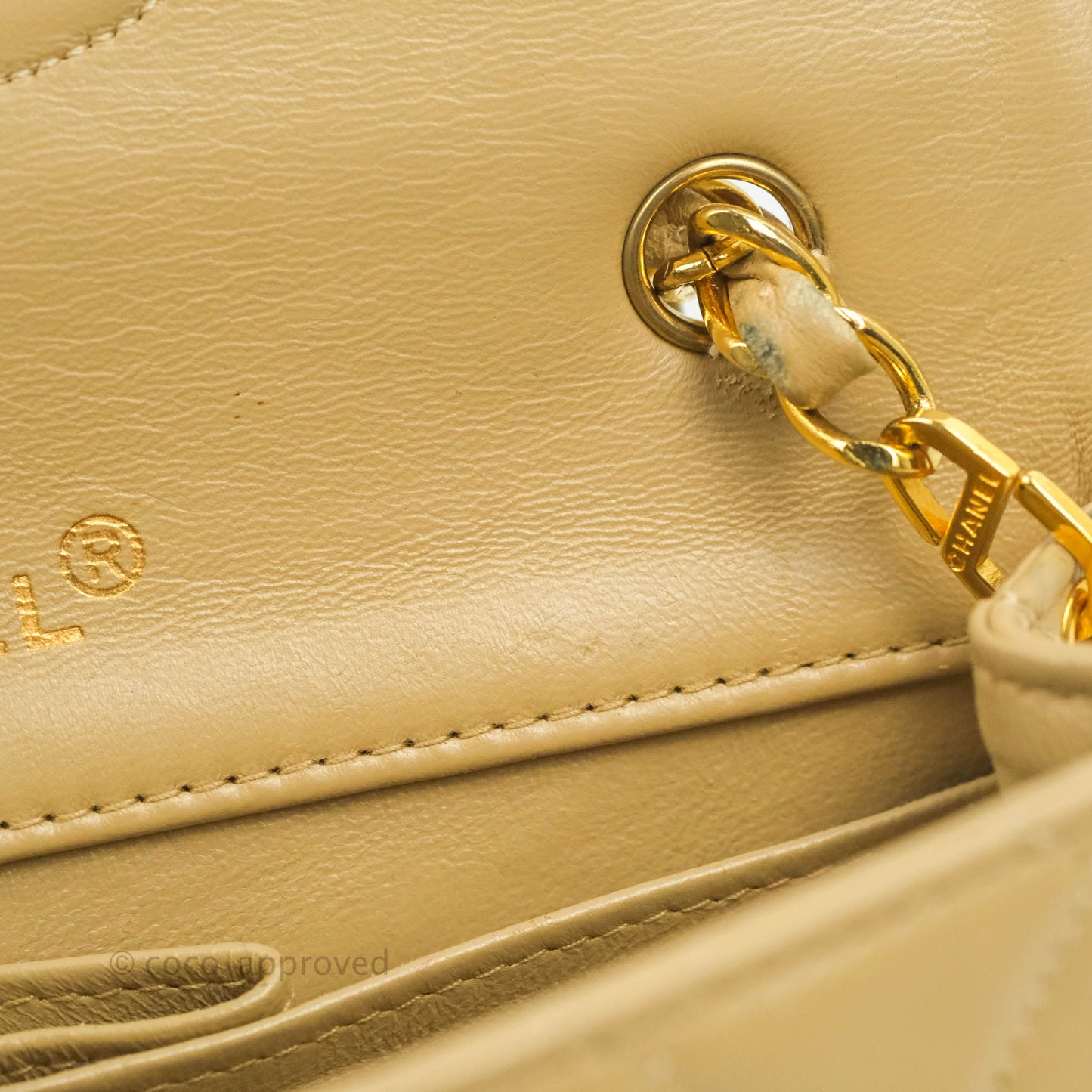 Chanel Vintage Small Single Full Flap Bag Beige Lambskin 24K Gold Hardware