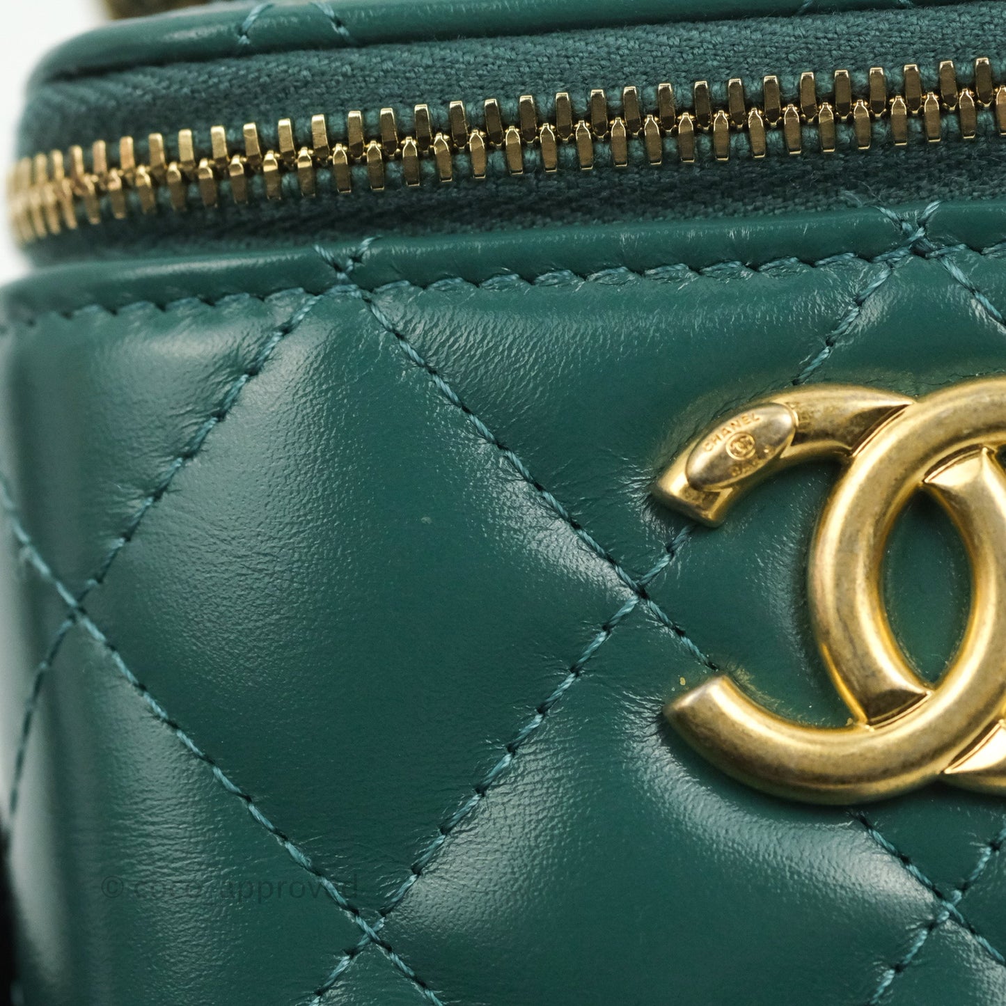 Chanel Quilted Mini Perfect Fit Vanity With Chain Calfskin Pine Green Aged Gold Hardware
