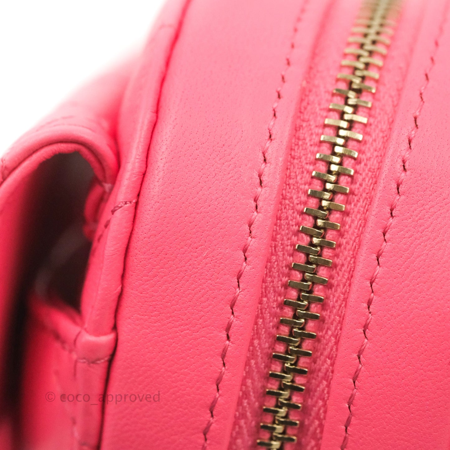 Chanel Mini Heart Belt Bag Pink Lambskin Gold Hardware 22S