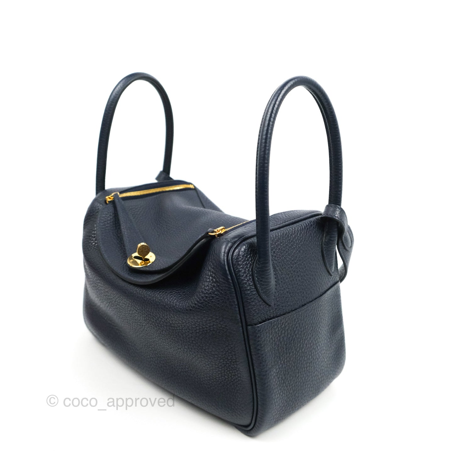 Hermès Lindy 26 Taurillion Clemence Bleu Nuit 2Z Gold Hardware