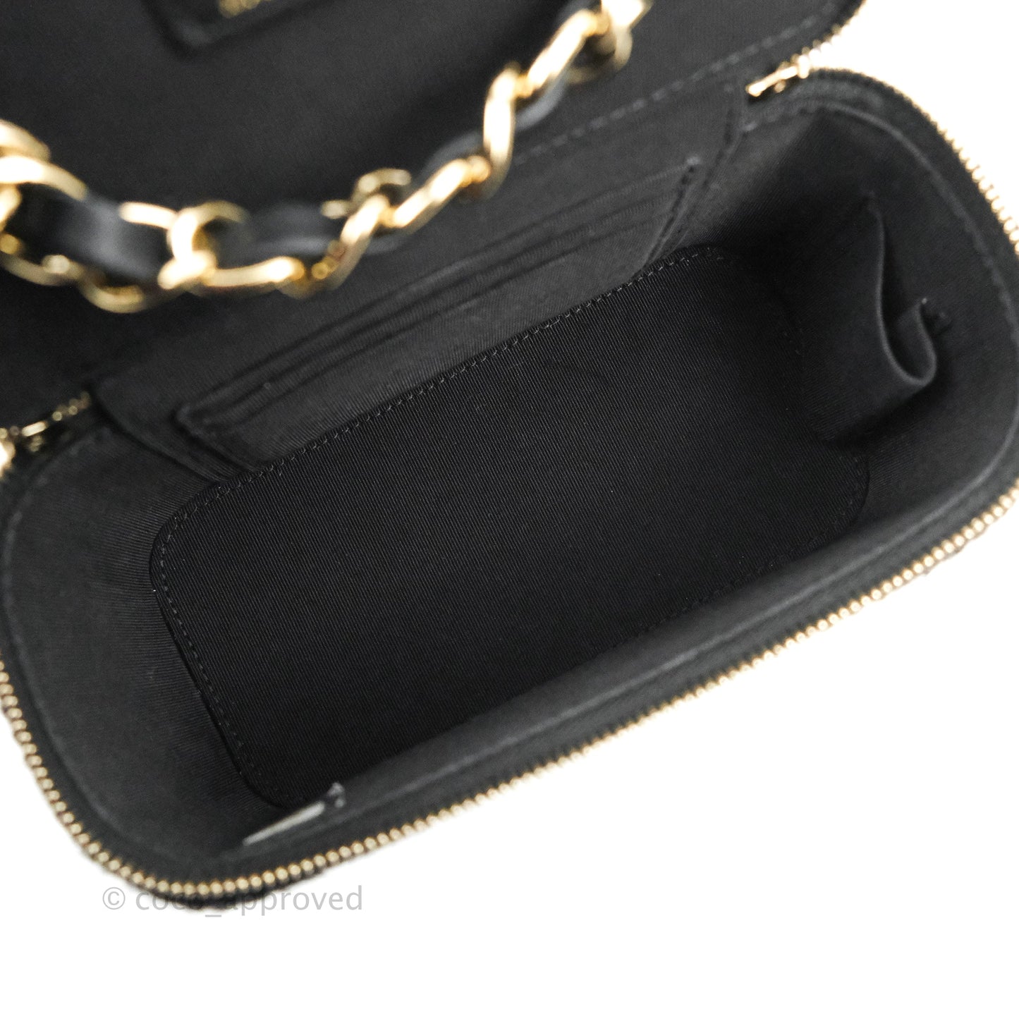 Chanel Vanity with Chain Crochet Black Lambskin Gold Hardware
