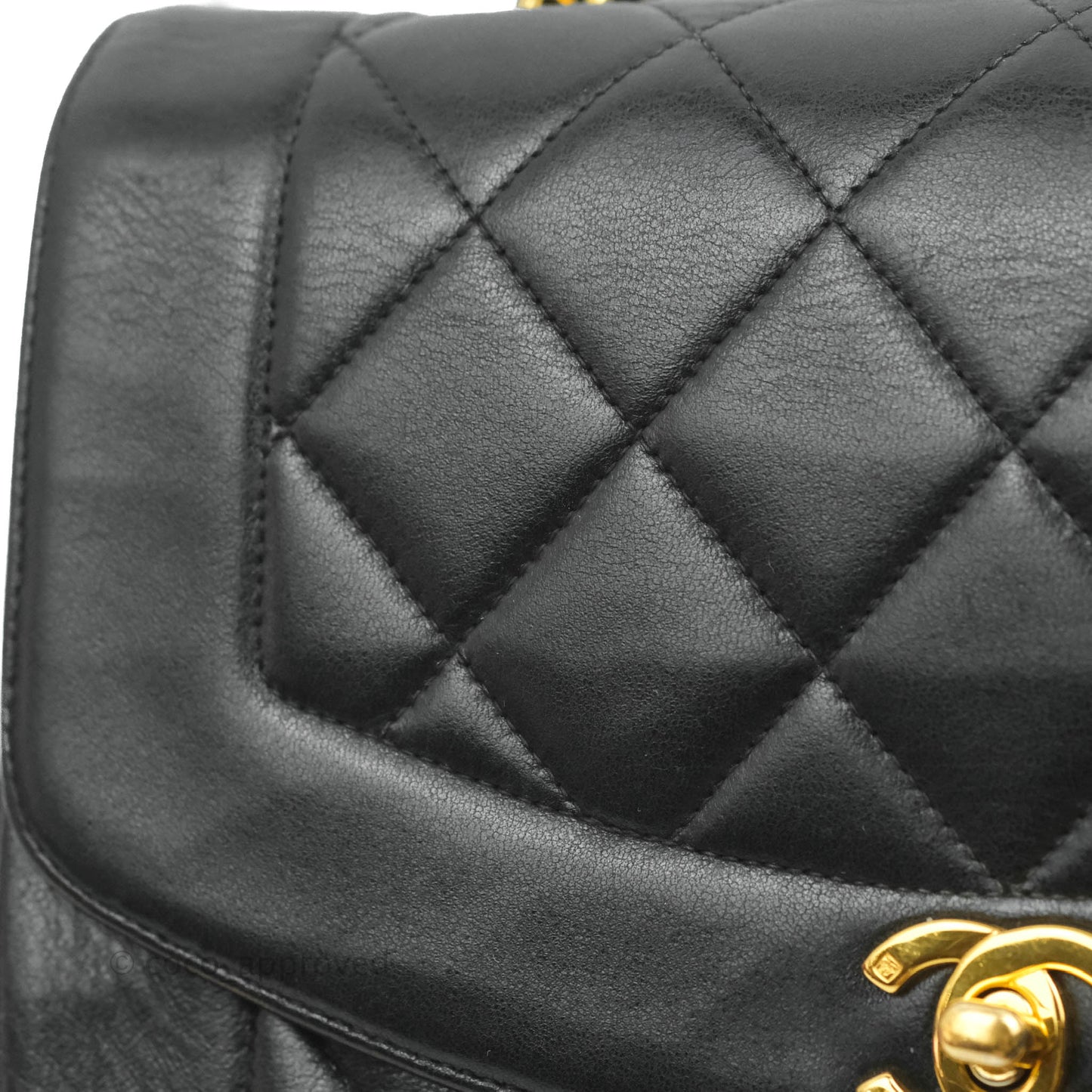 Chanel Black Quilted Lambskin Small Vintage Classic Diana Flap Bag