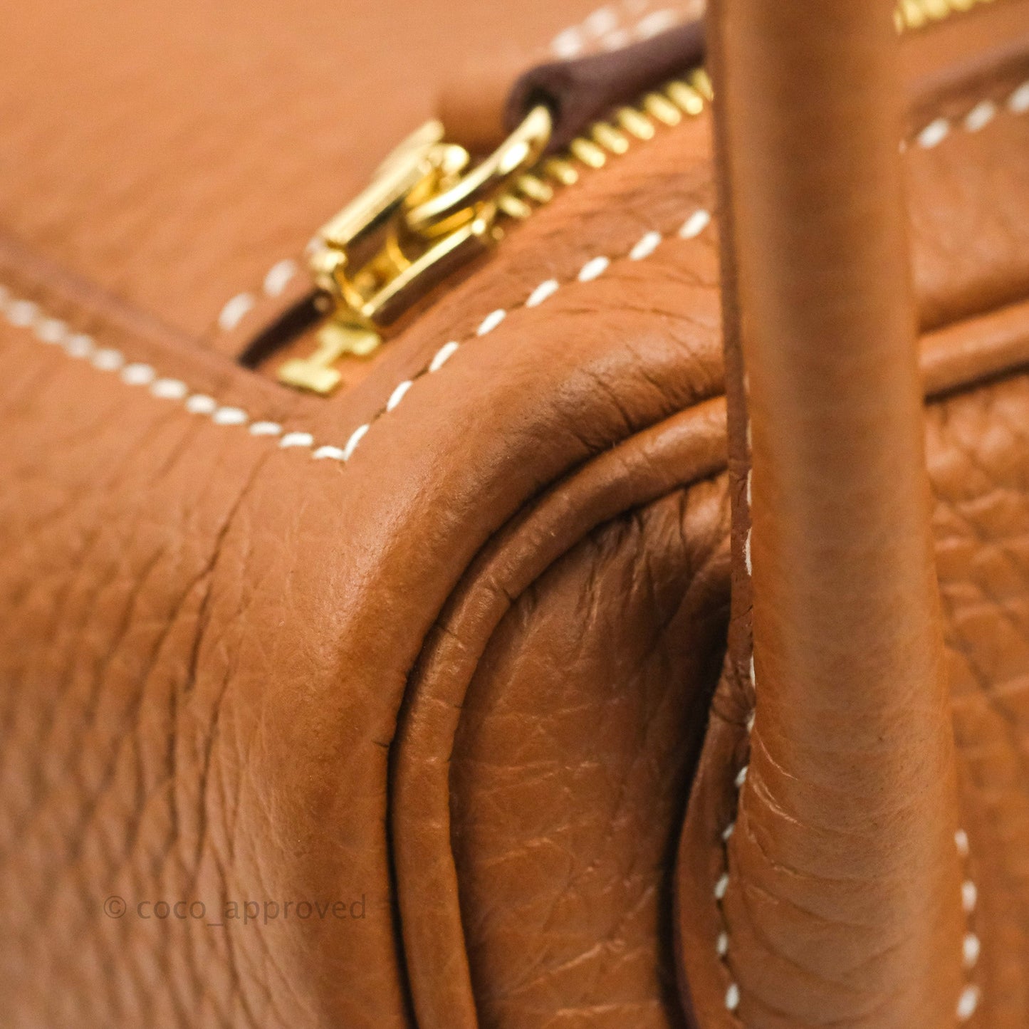 Hermès Mini Lindy 20 Gold Clemence Gold Hardware