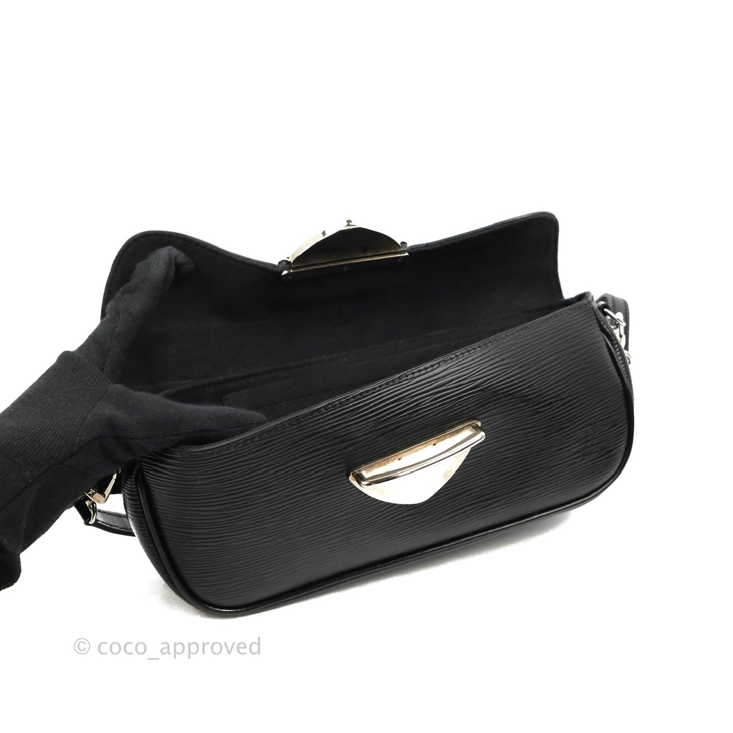 Louis Vuitton Montaigne Clutch Black Epi