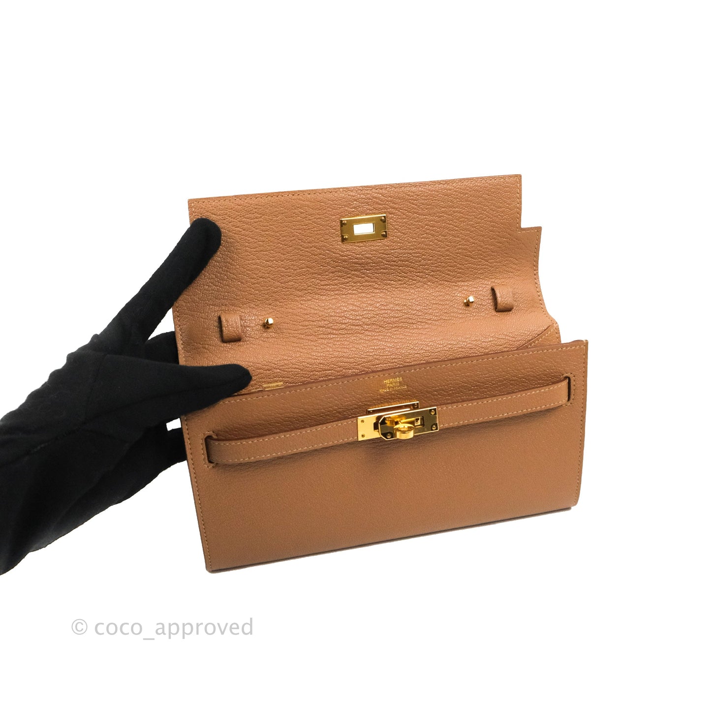 Hermès Kelly To Go Wallet Quebracho Chevre Mysore Gold Hardware