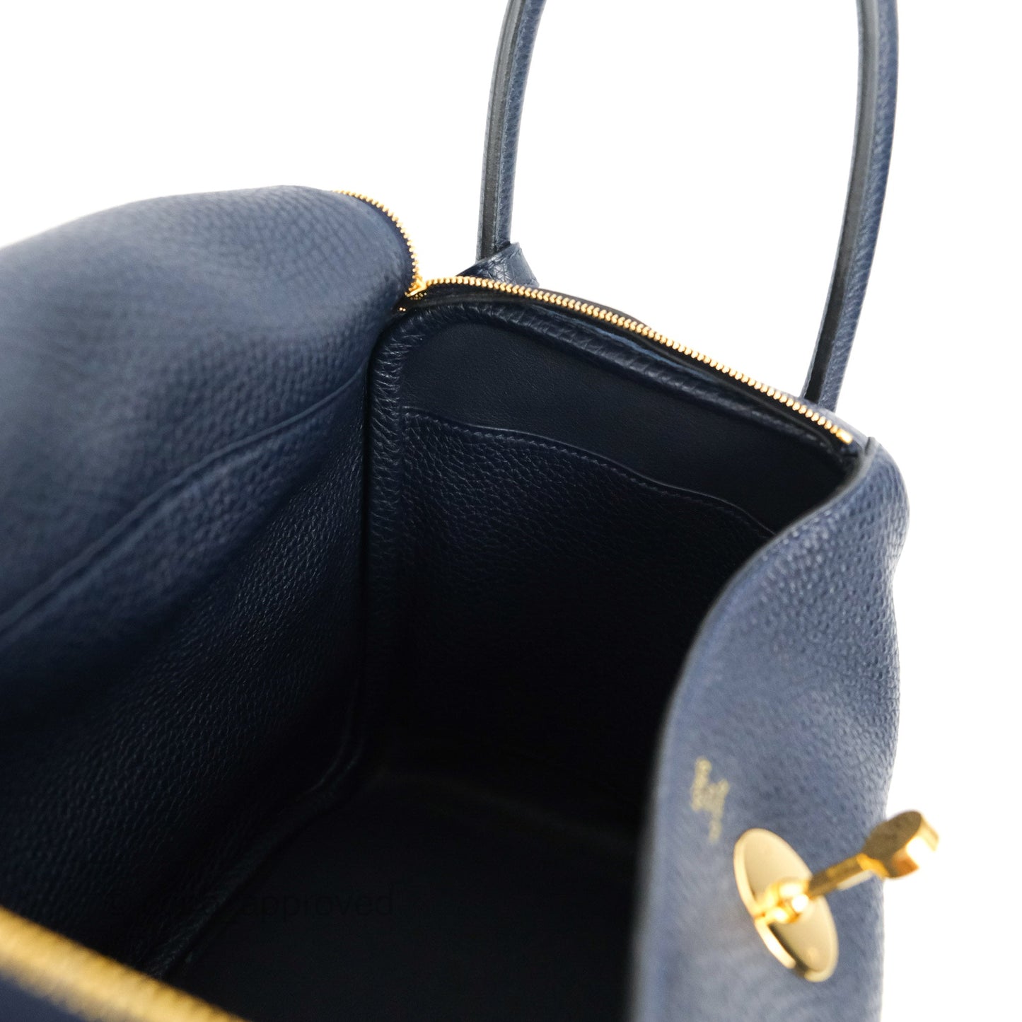 Hermès Lindy 26 Taurillion Clemence Bleu Nuit 2Z Gold Hardware