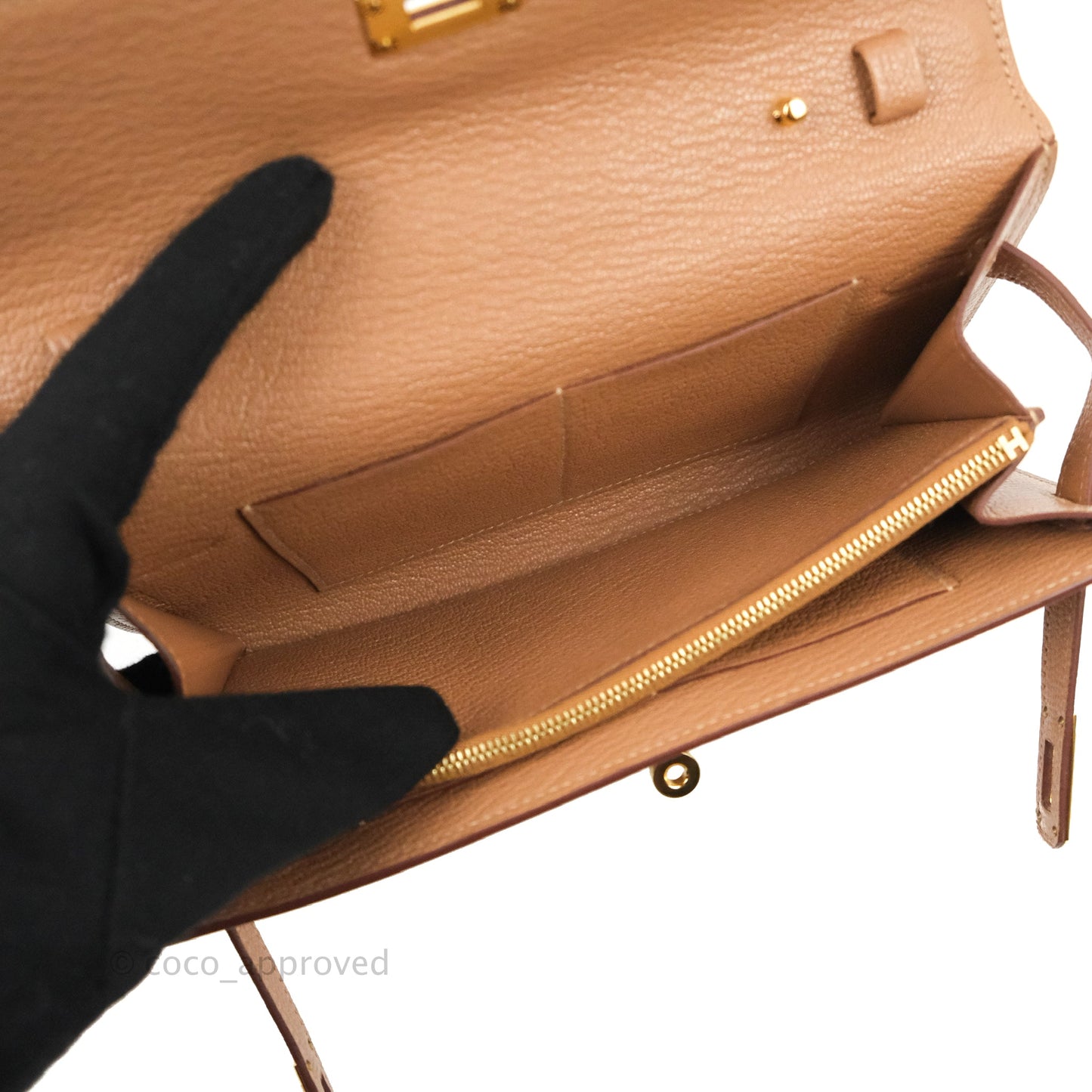 Hermès Kelly To Go Wallet Quebracho Chevre Mysore Gold Hardware