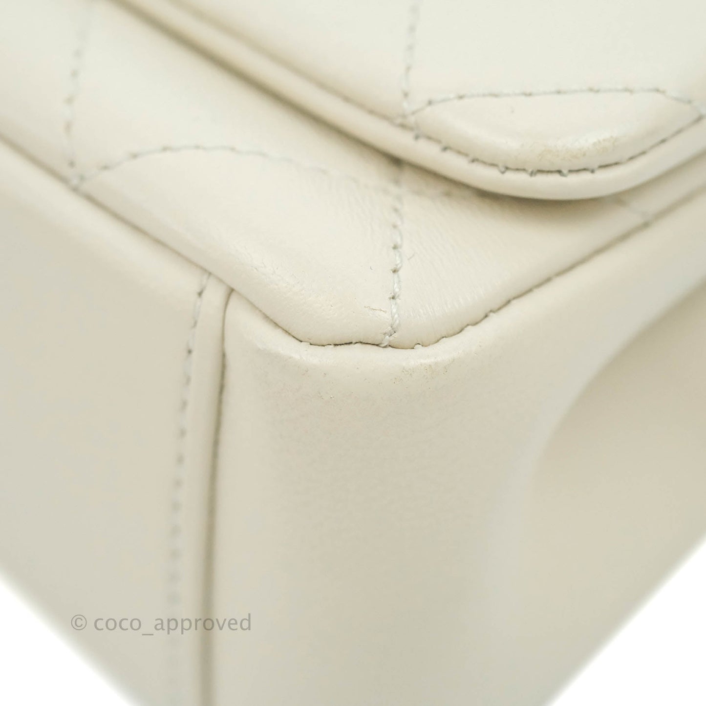 Chanel Flat Quilted Flap Bag Lambskin & Gold-Tone Ivory