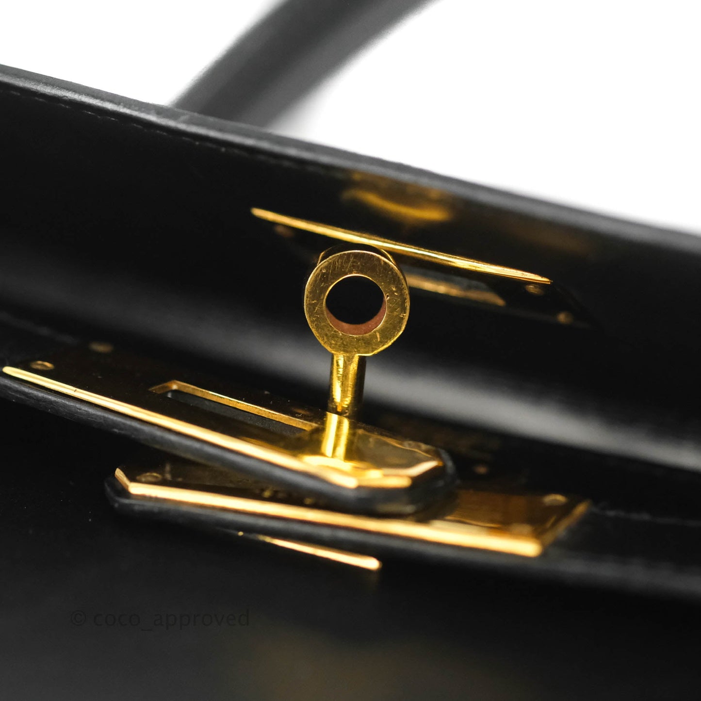 Hermès Kelly 28 Vintage Sellier Black Box Leather Gold Hardware