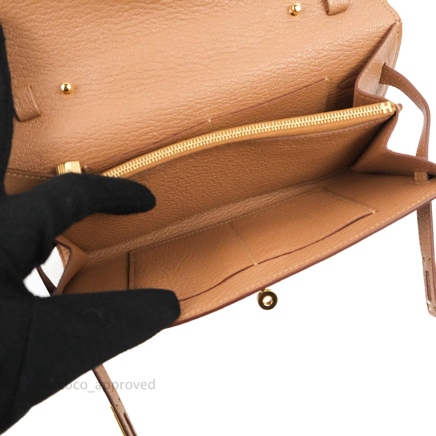 Hermès Kelly To Go Wallet Quebracho Chevre Mysore Gold Hardware