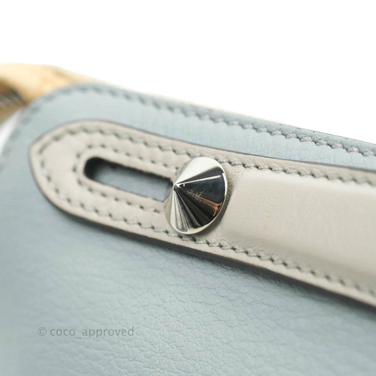 Fendi Medium By The Way Multicolour Light Blue/Light Beige Grained leather