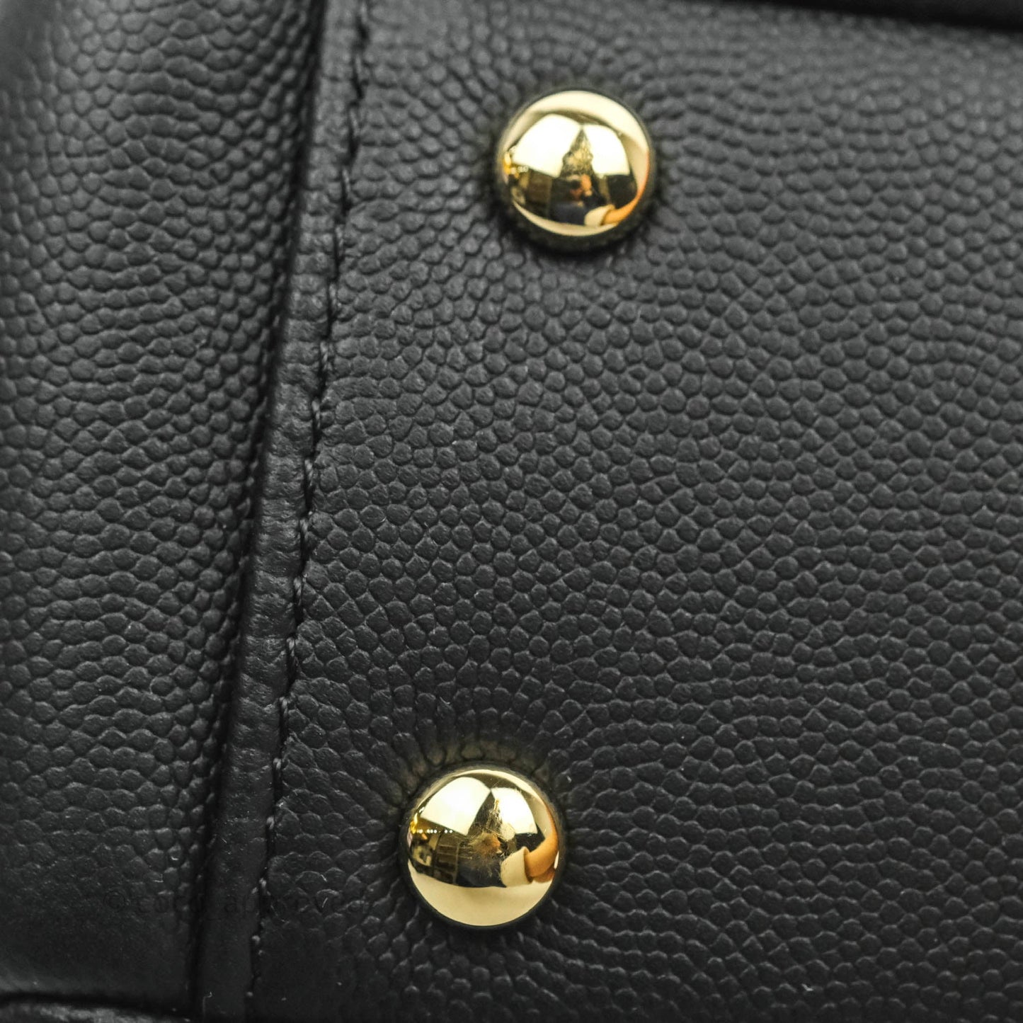 Chanel Quilted Medium Business Affinity Flap Black Caviar Gold Hardware