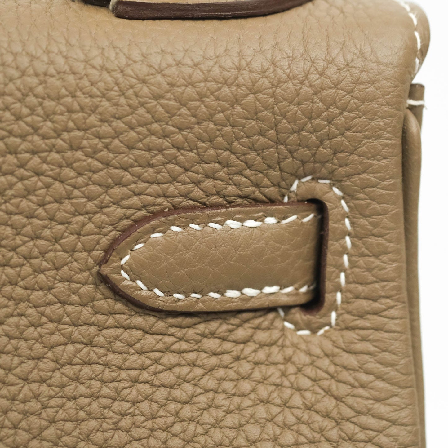 [DM to purchase] Hermès Retourne Kelly 25 Etoupe 18 Veau Togo Gold Hardware