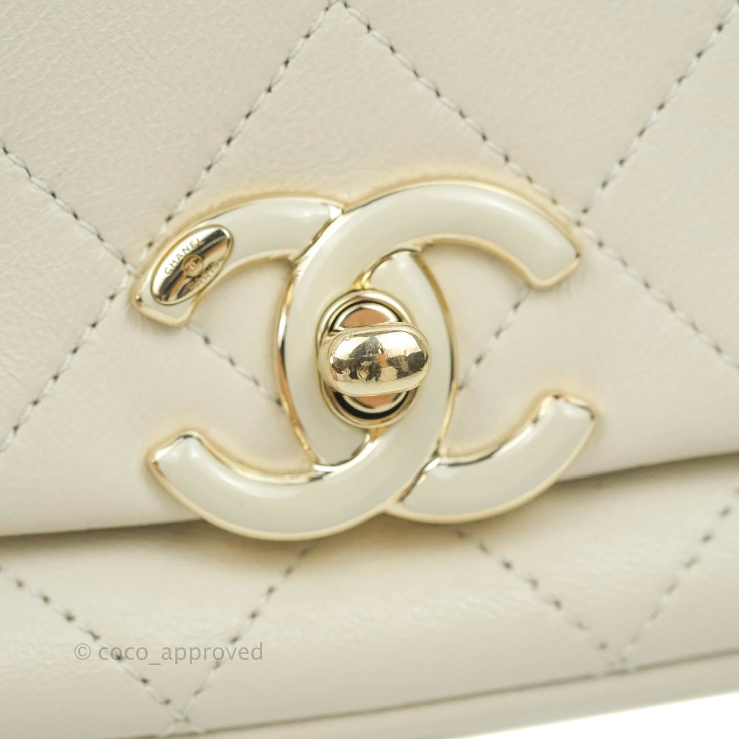 Chanel Flat Quilted Flap Bag Lambskin & Gold-Tone Ivory