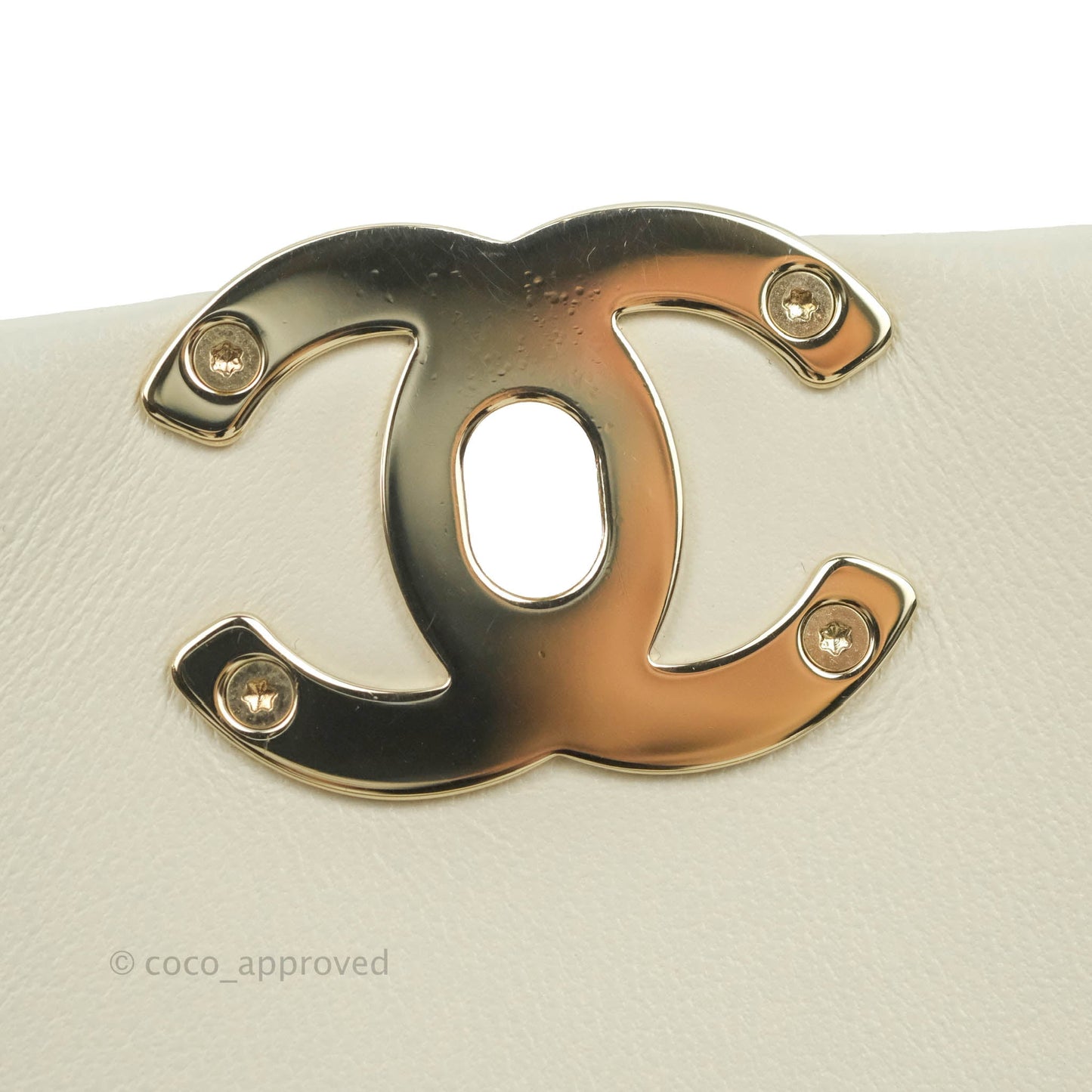 Chanel Flat Quilted Flap Bag Lambskin & Gold-Tone Ivory