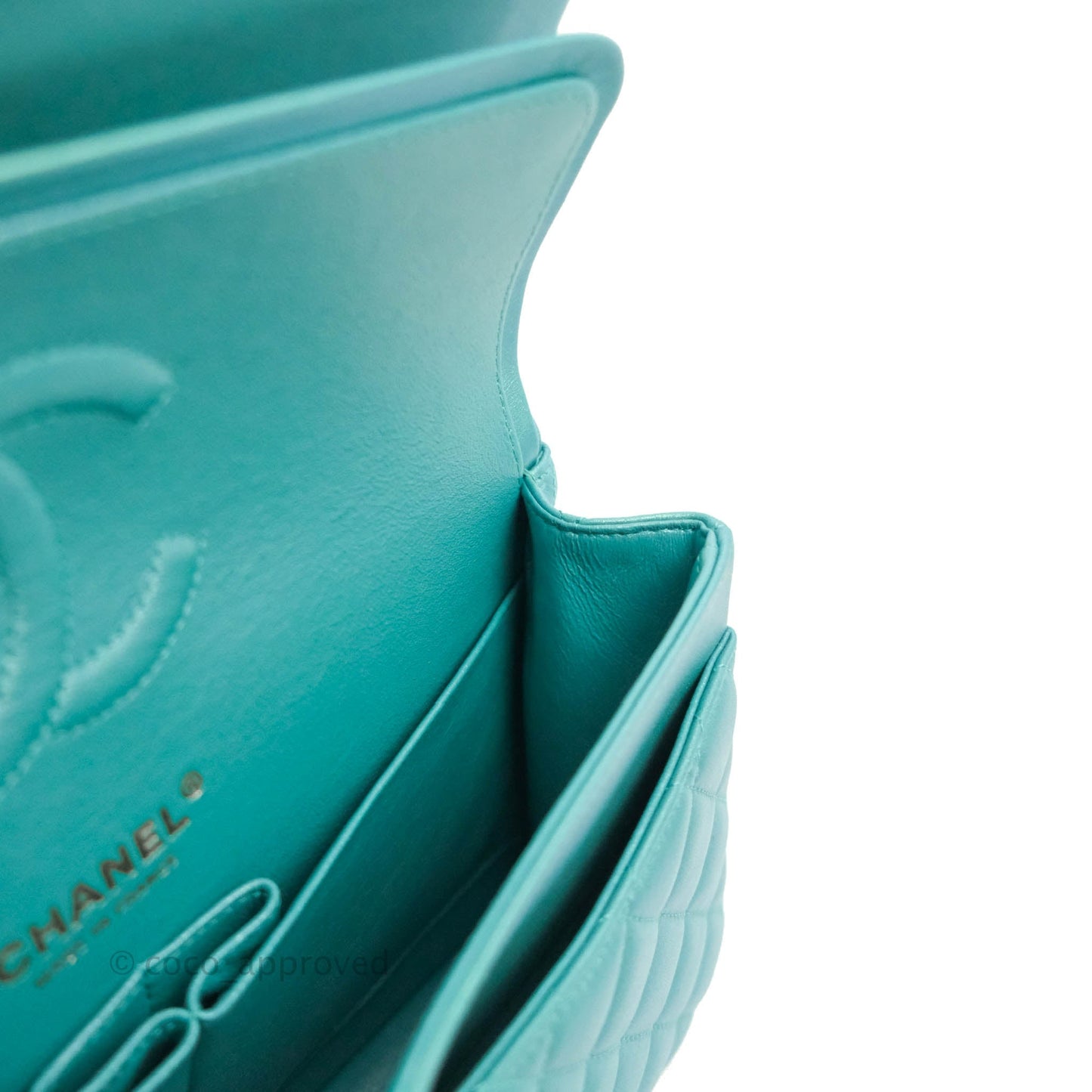 Chanel Classic M/L Medium Double Flap Iridescent Turquoise Calfskin Gold Hardware
