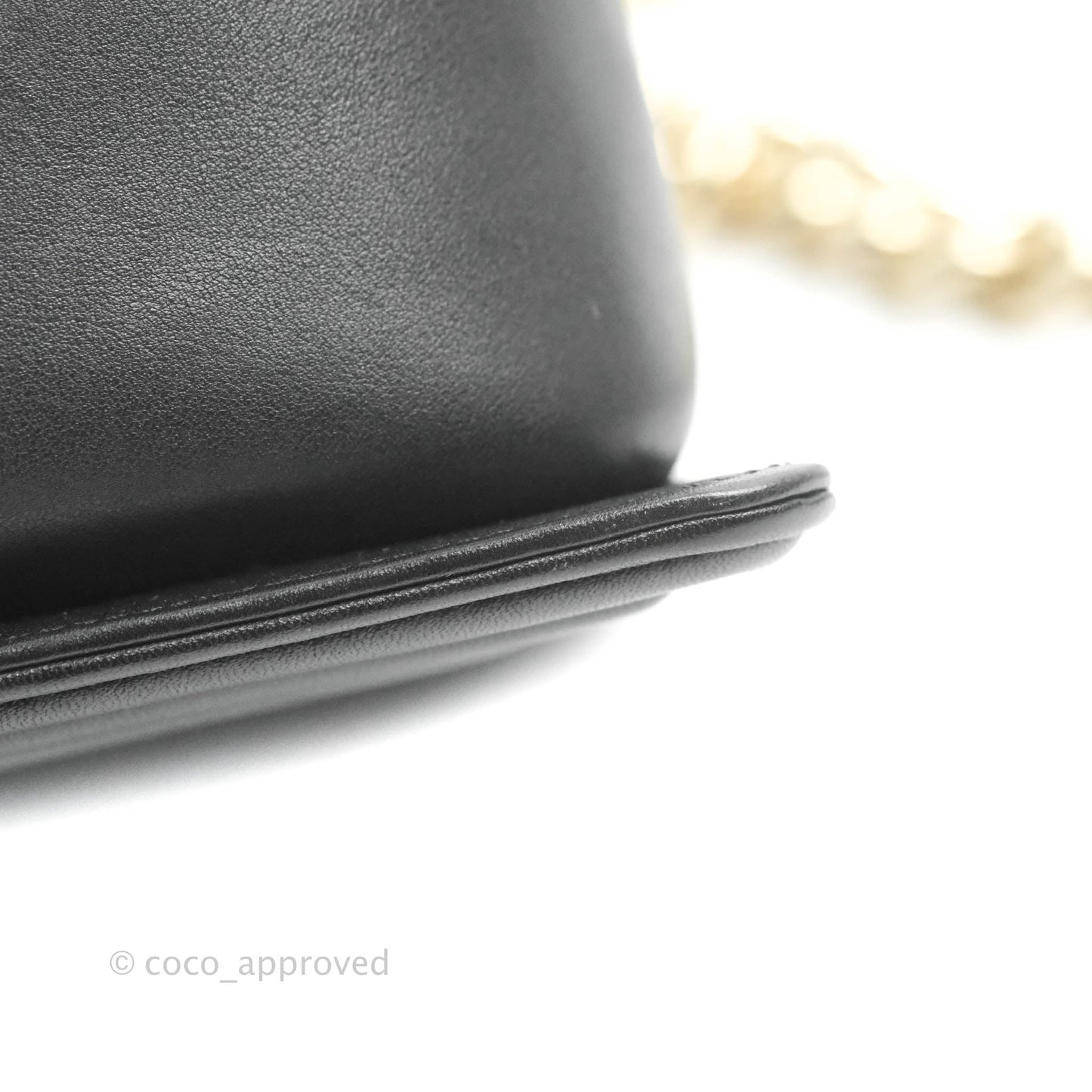 Chanel Chevron Medium Boy Black Calfskin Gold Hardware