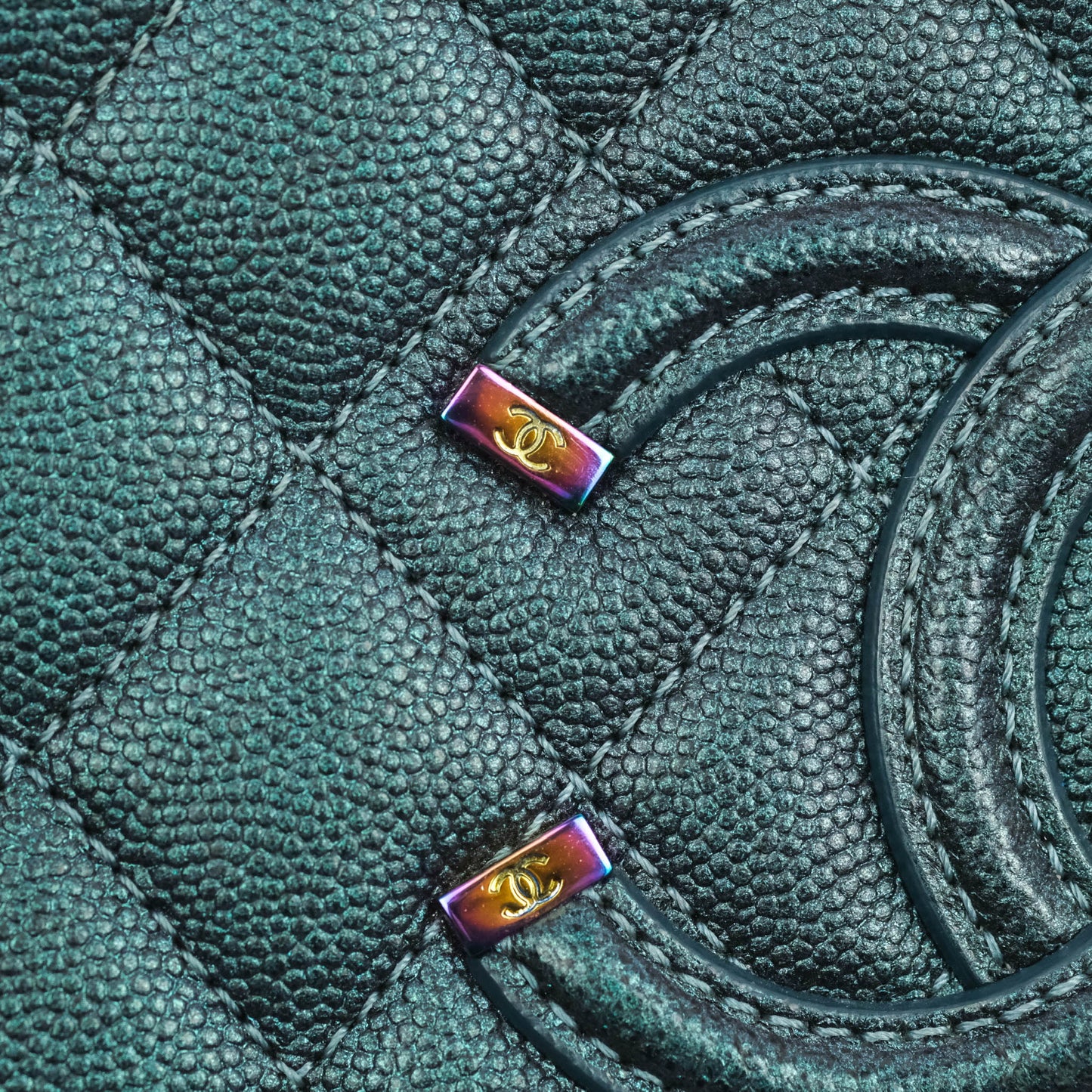 Chanel Quilted Medium CC Filigree Vanity Case Iridescent Dark Turquoise Caviar Rainbow Hardware