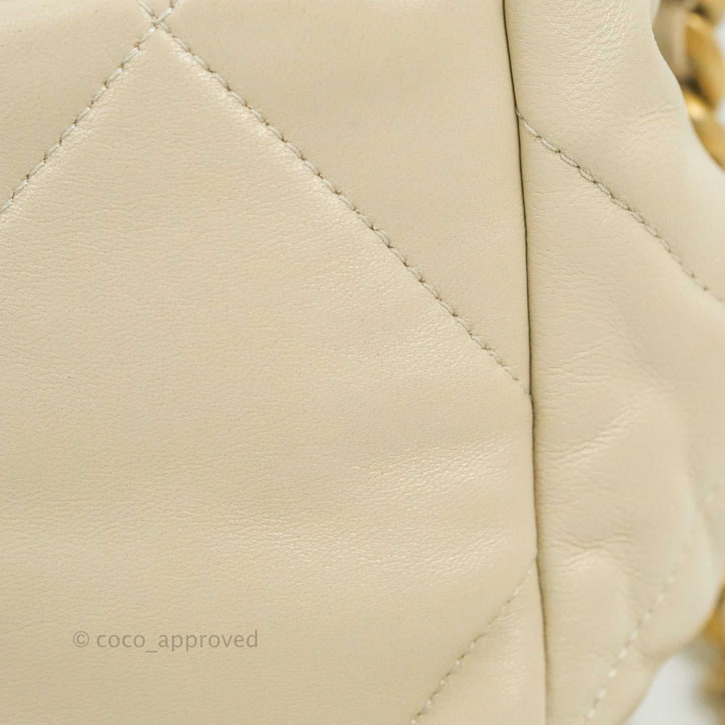 Chanel 19 Medium Ivory Mixed Hardware