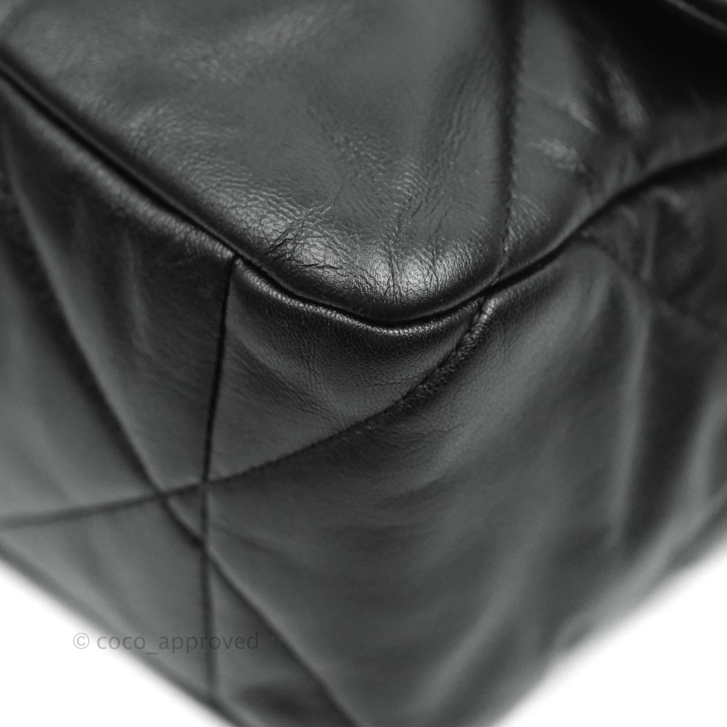 Chanel 19 Medium Black Goatskin Mixed Hardware