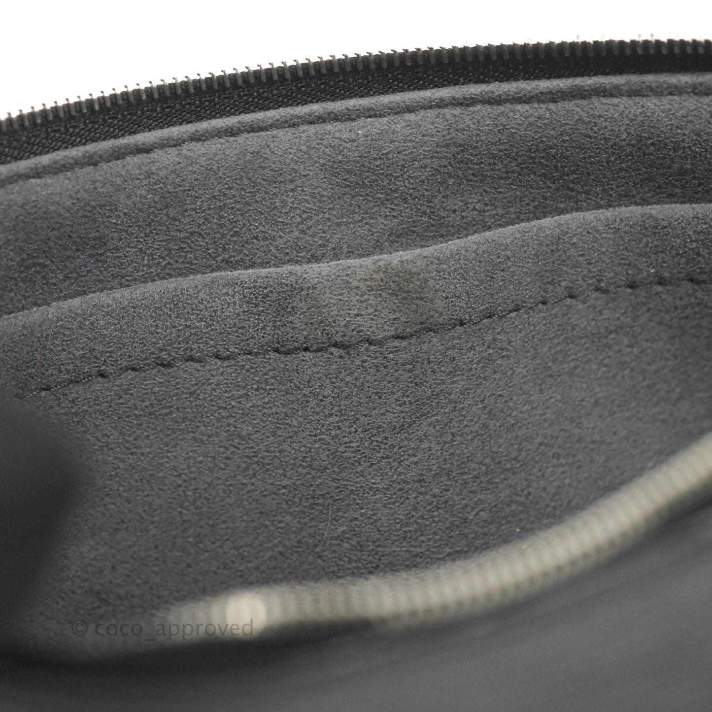 Louis Vuitton Epi Pochette Accessories NM Black