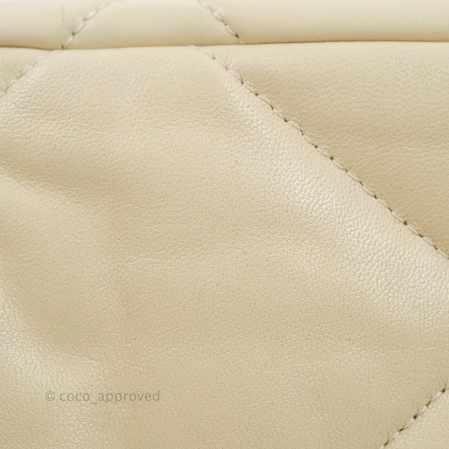 Chanel 19 Medium Ivory Mixed Hardware