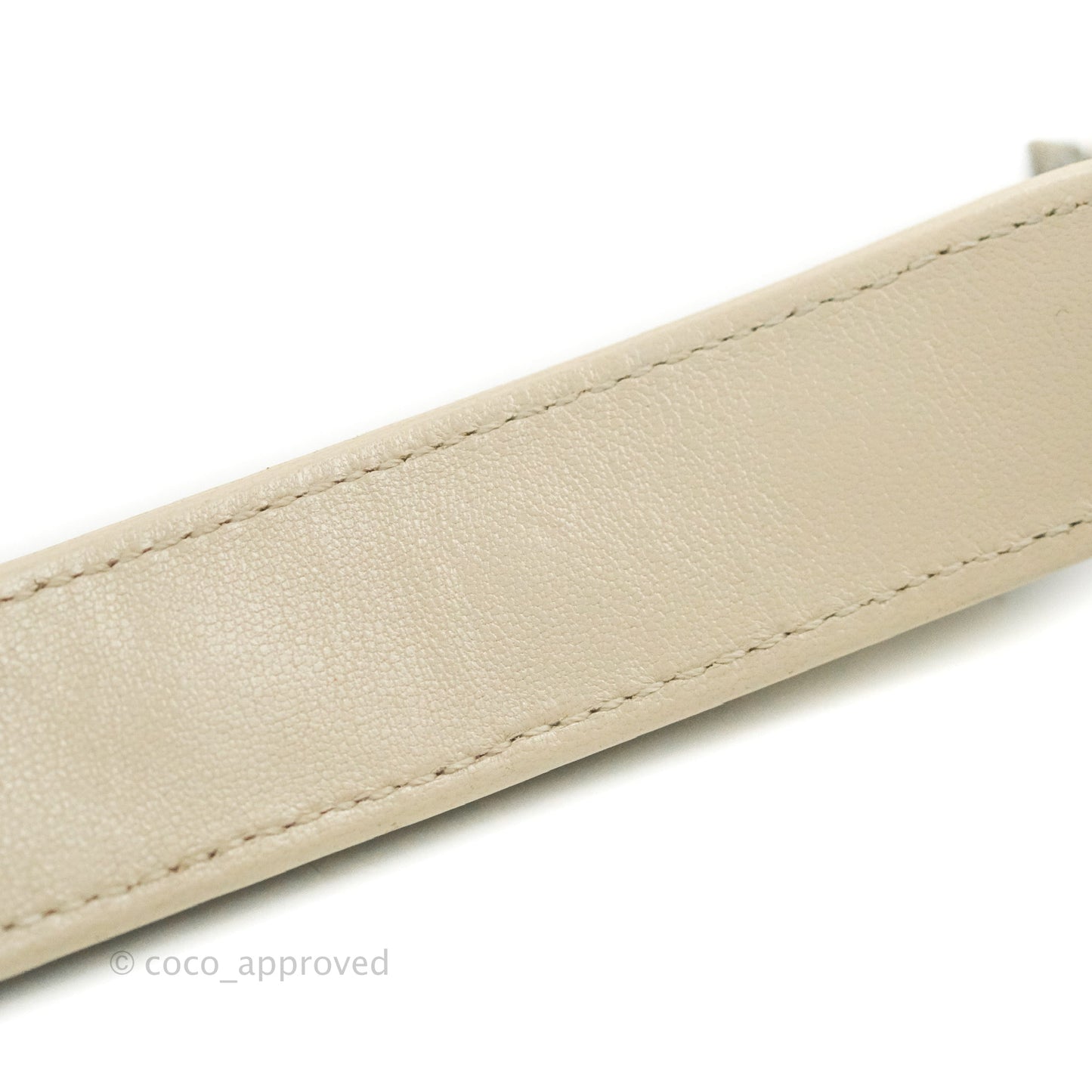 Chanel 19 Medium Ivory Mixed Hardware