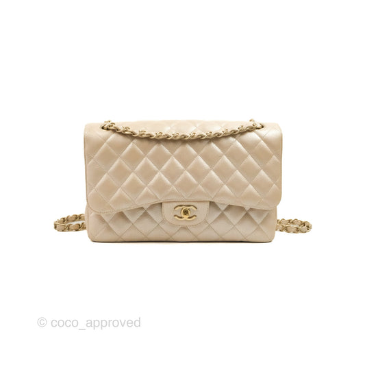 Chanel Jumbo Double Flap Iridescent Pearly Caviar Gold Hardware⁣⁣