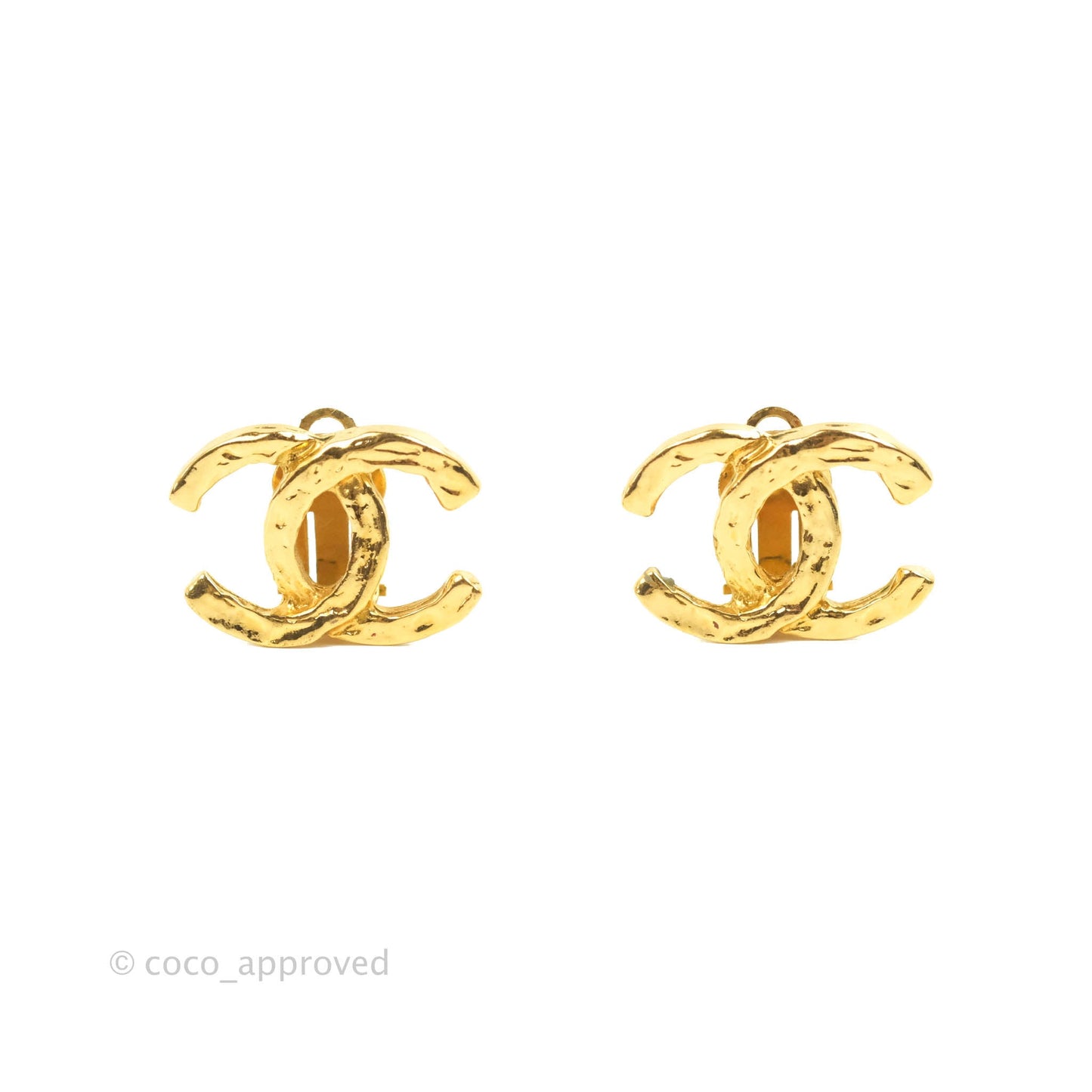 Chanel Vintage CC Clip On Earrings Gold Tone