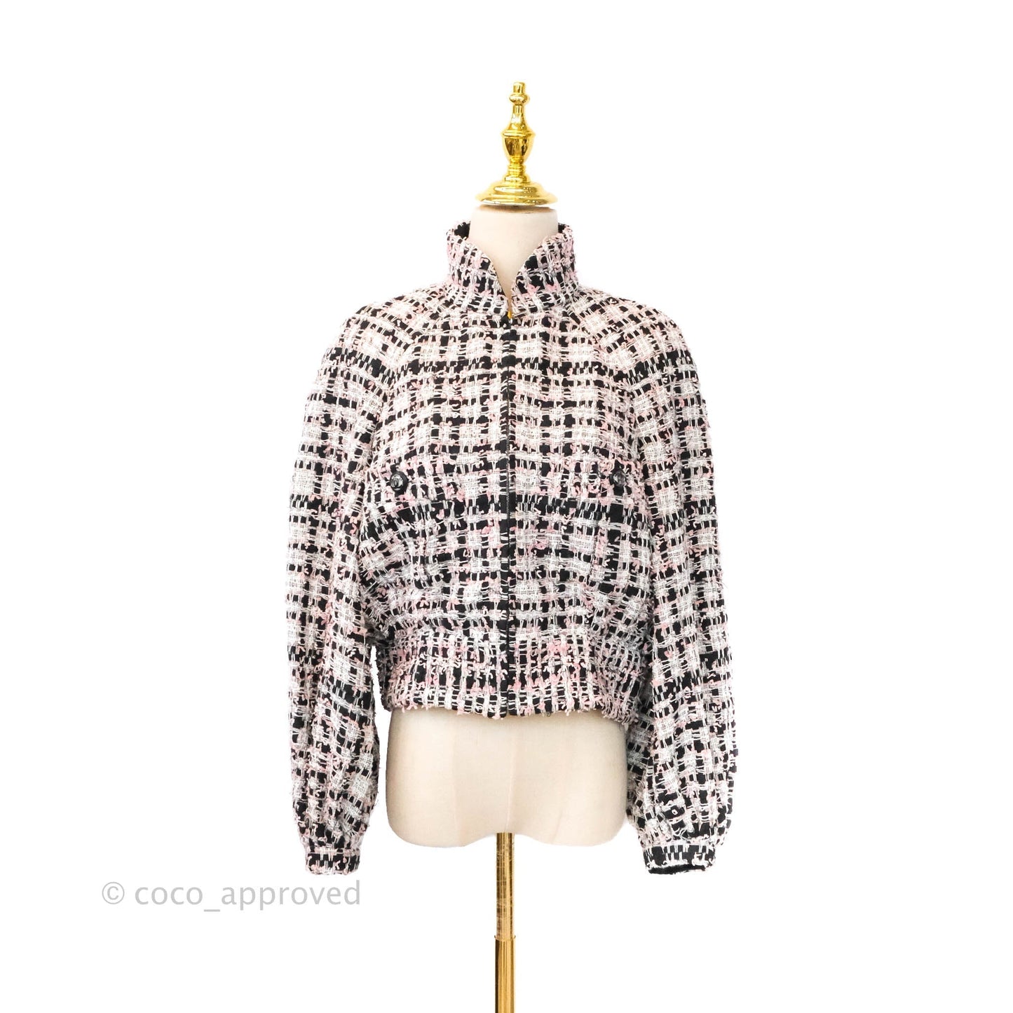 Chanel Tweed Jacket in Multicolor Size 38