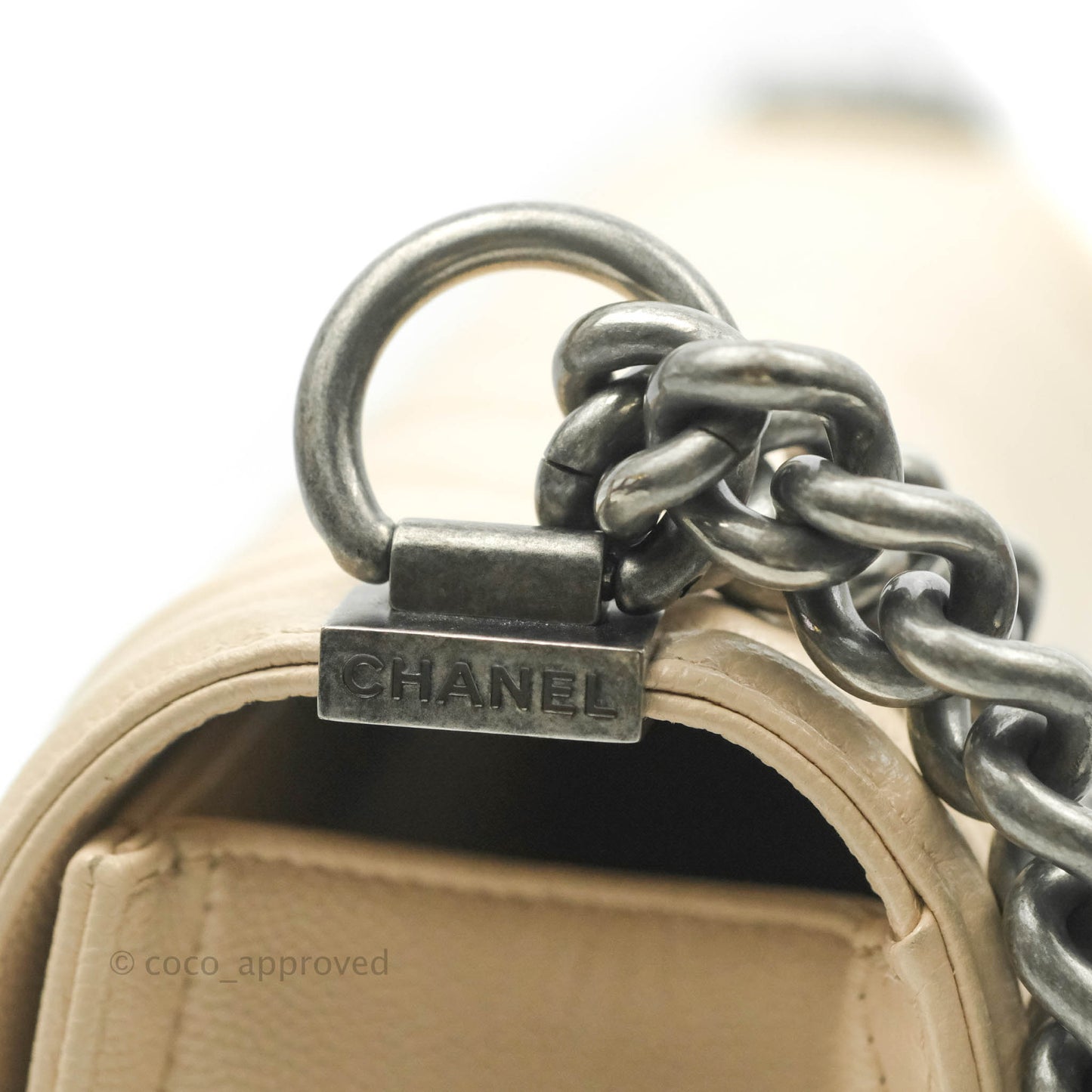 Chanel Chevron Medium Boy Light Pink Beige Caviar Ruthenium Hardware
