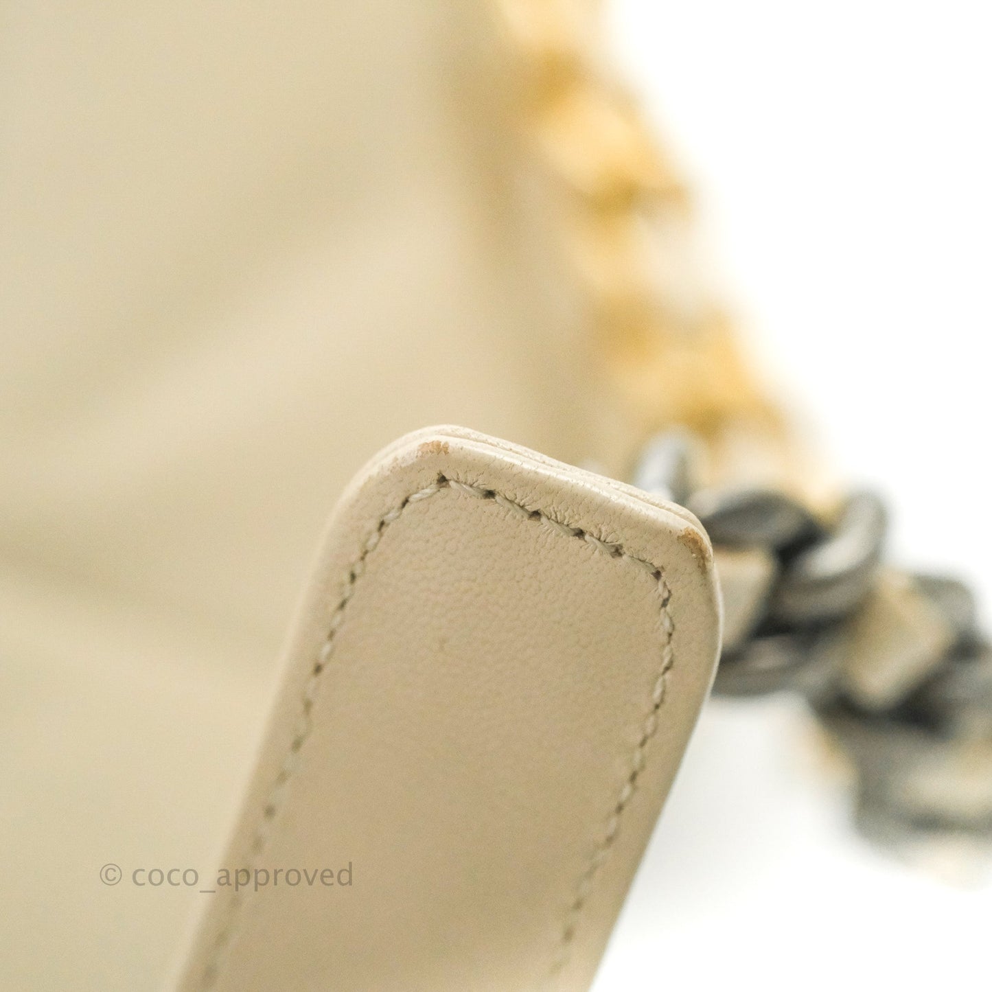 Chanel 19 Medium Ivory Mixed Hardware