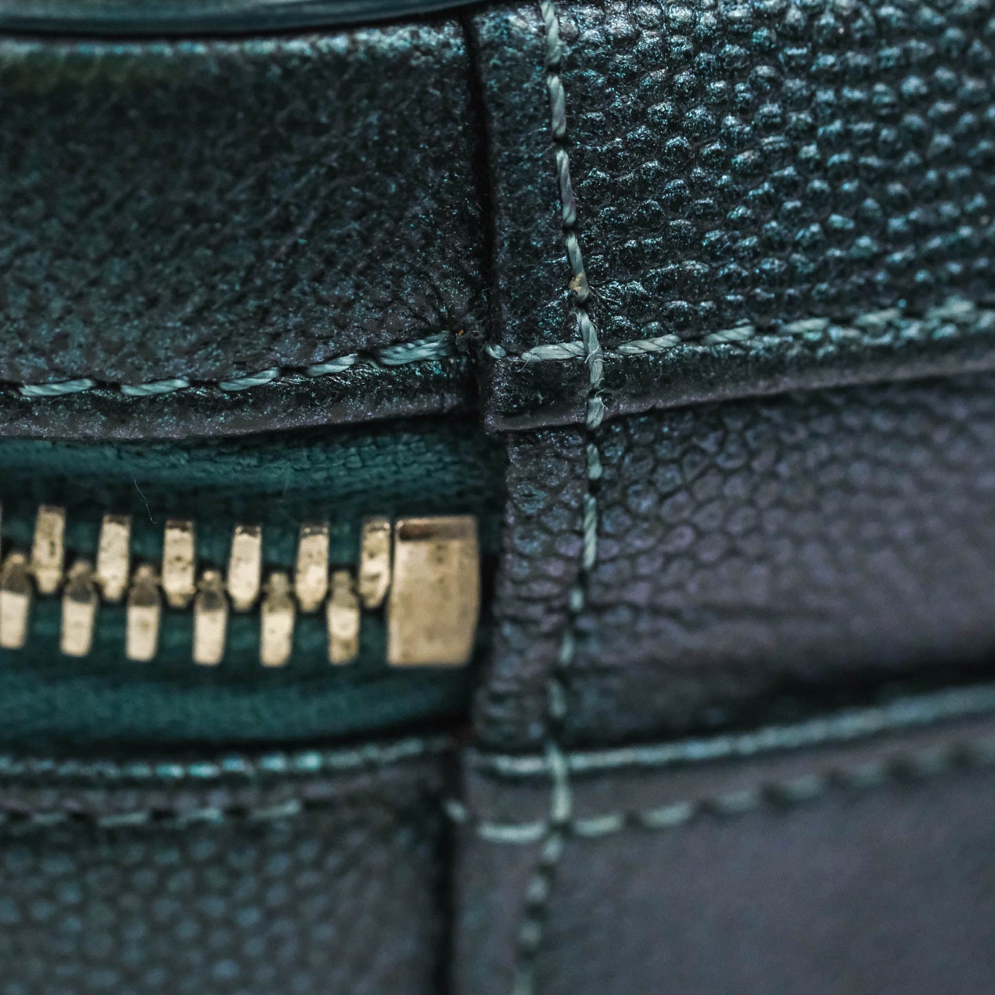Chanel Quilted Medium CC Filigree Vanity Case Iridescent Dark Turquoise Caviar Rainbow Hardware