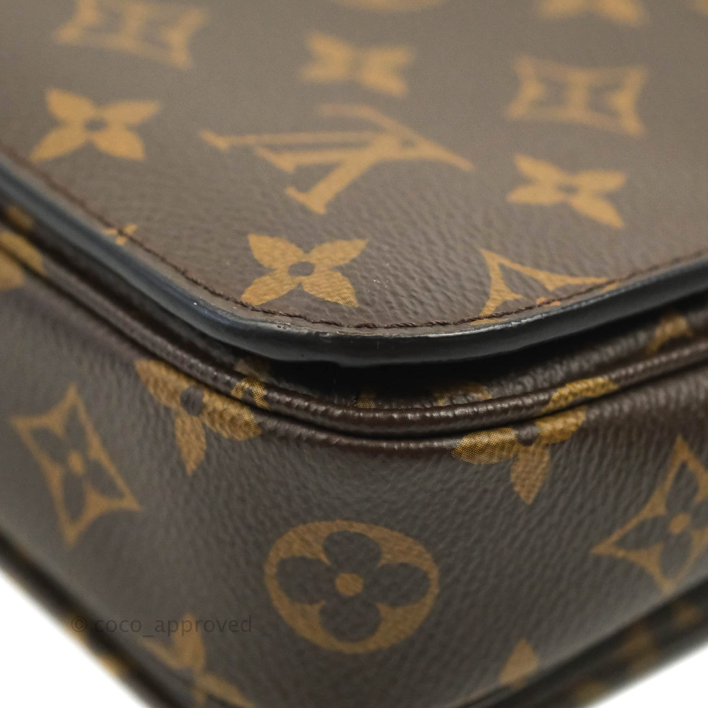 Louis Vuitton Monogram Pochette Metis