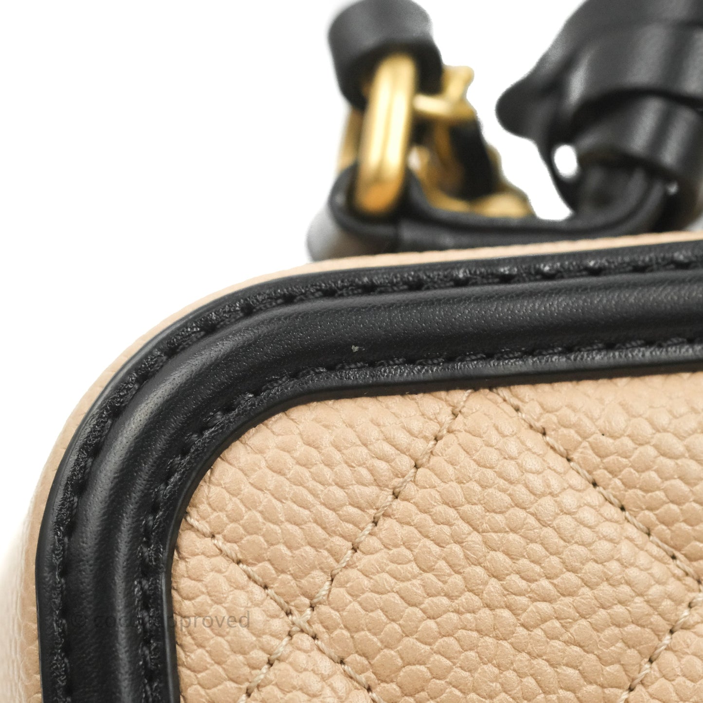 Chanel Quilted Medium CC Filigree Vanity Case Beige Caviar Aged Gold Hardware